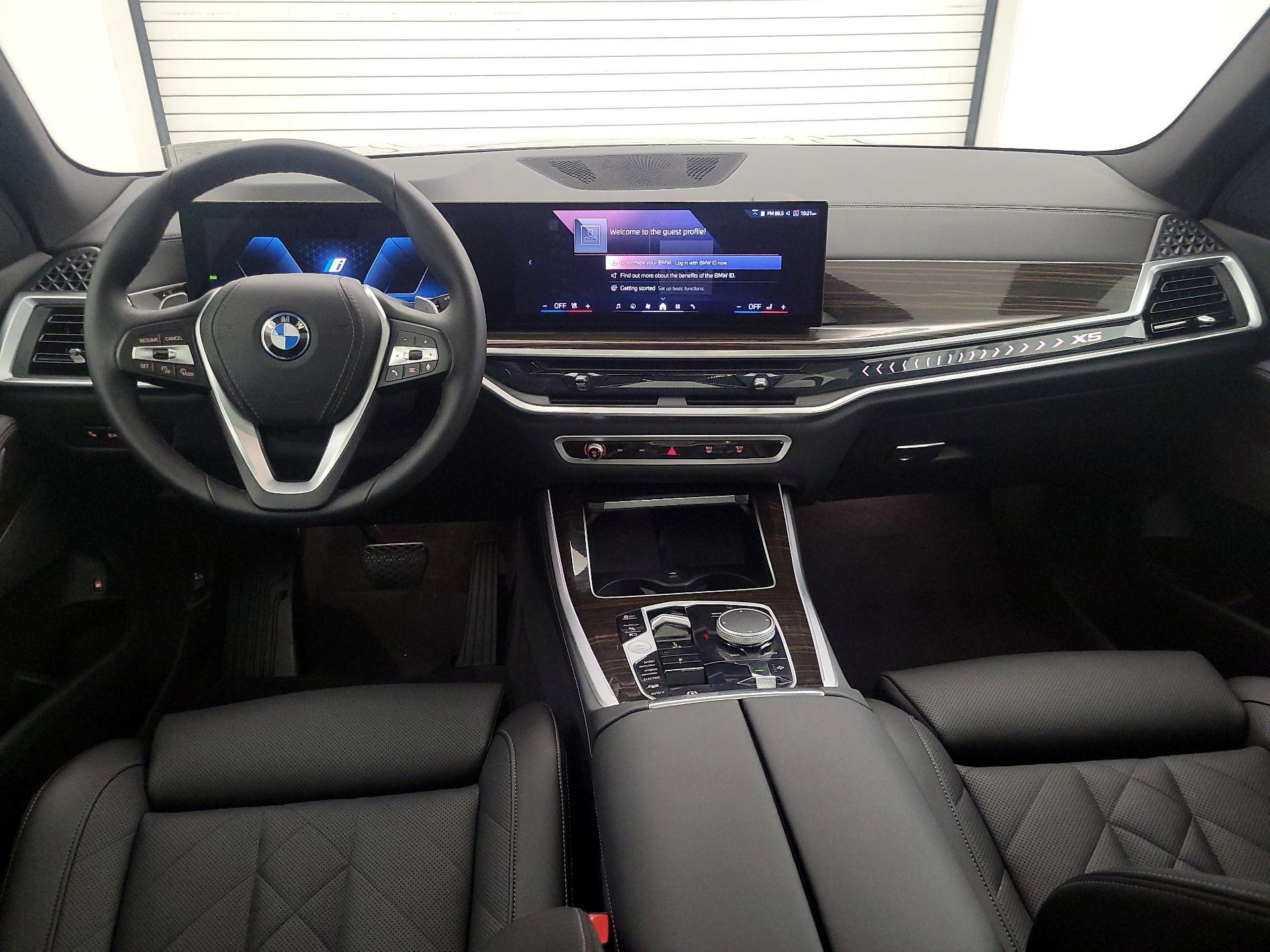 Thumbnail: 2024 BMW X5 - 9