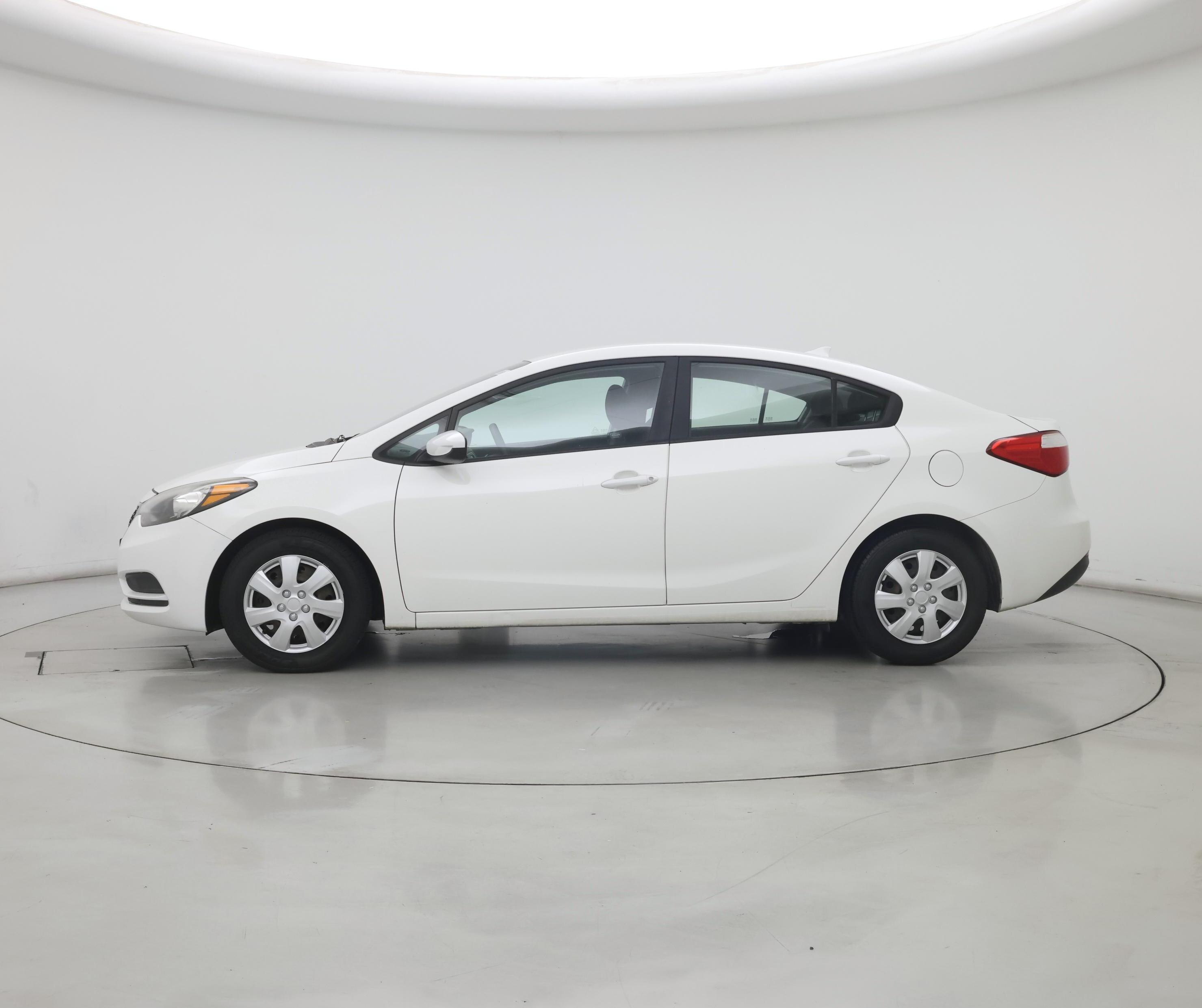 Thumbnail: 2016 Kia Forte - 3