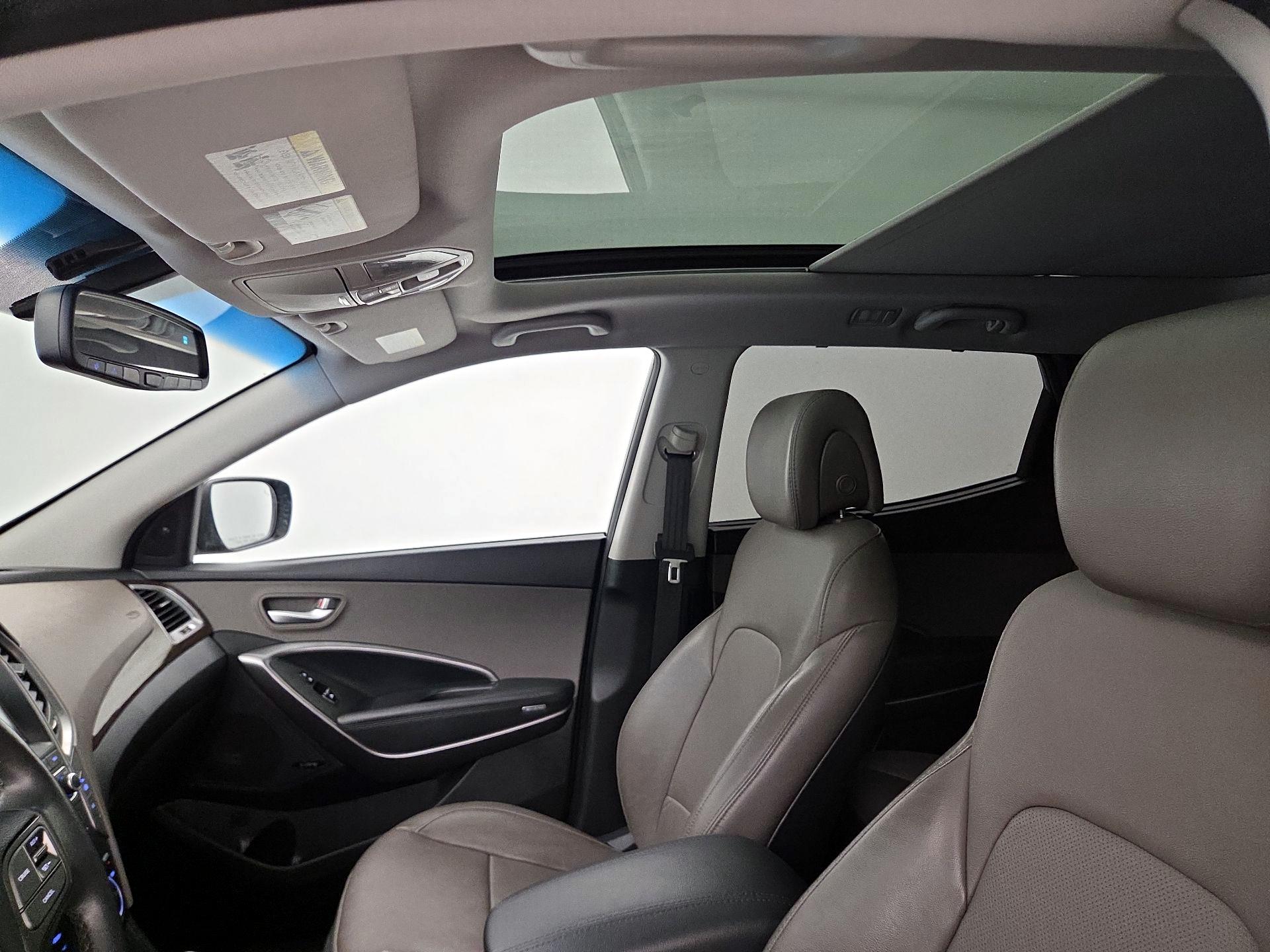 Thumbnail: 2017 Hyundai Santa Fe - 20