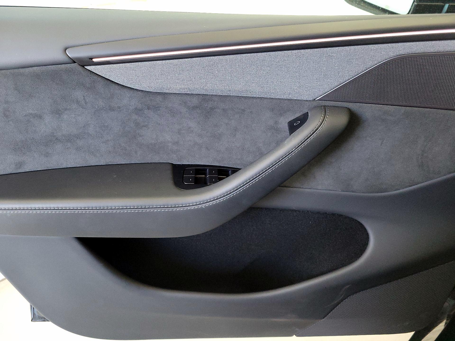 Thumbnail: 2026 Tesla Model Y - 12