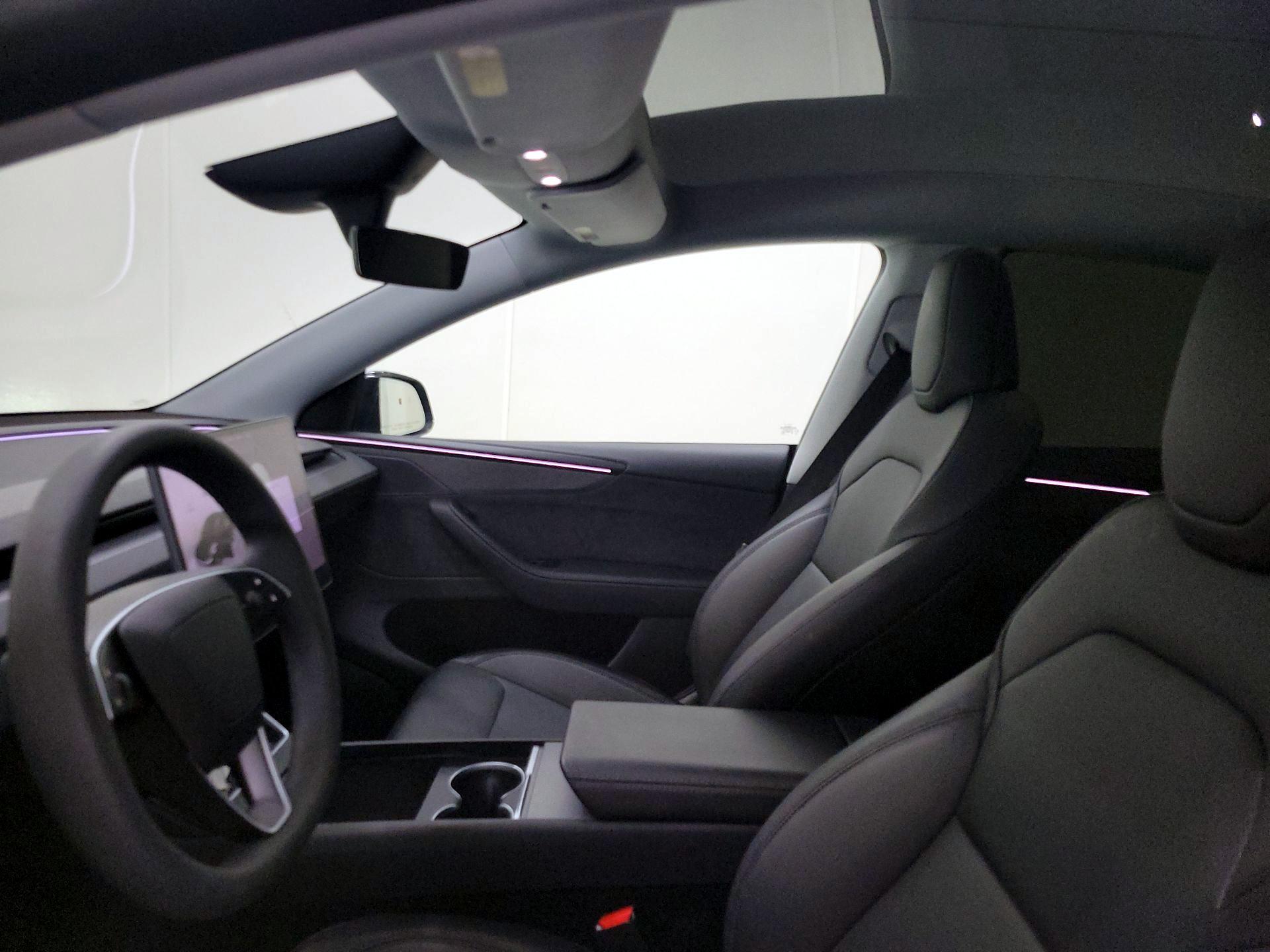 Thumbnail: 2026 Tesla Model Y - 19
