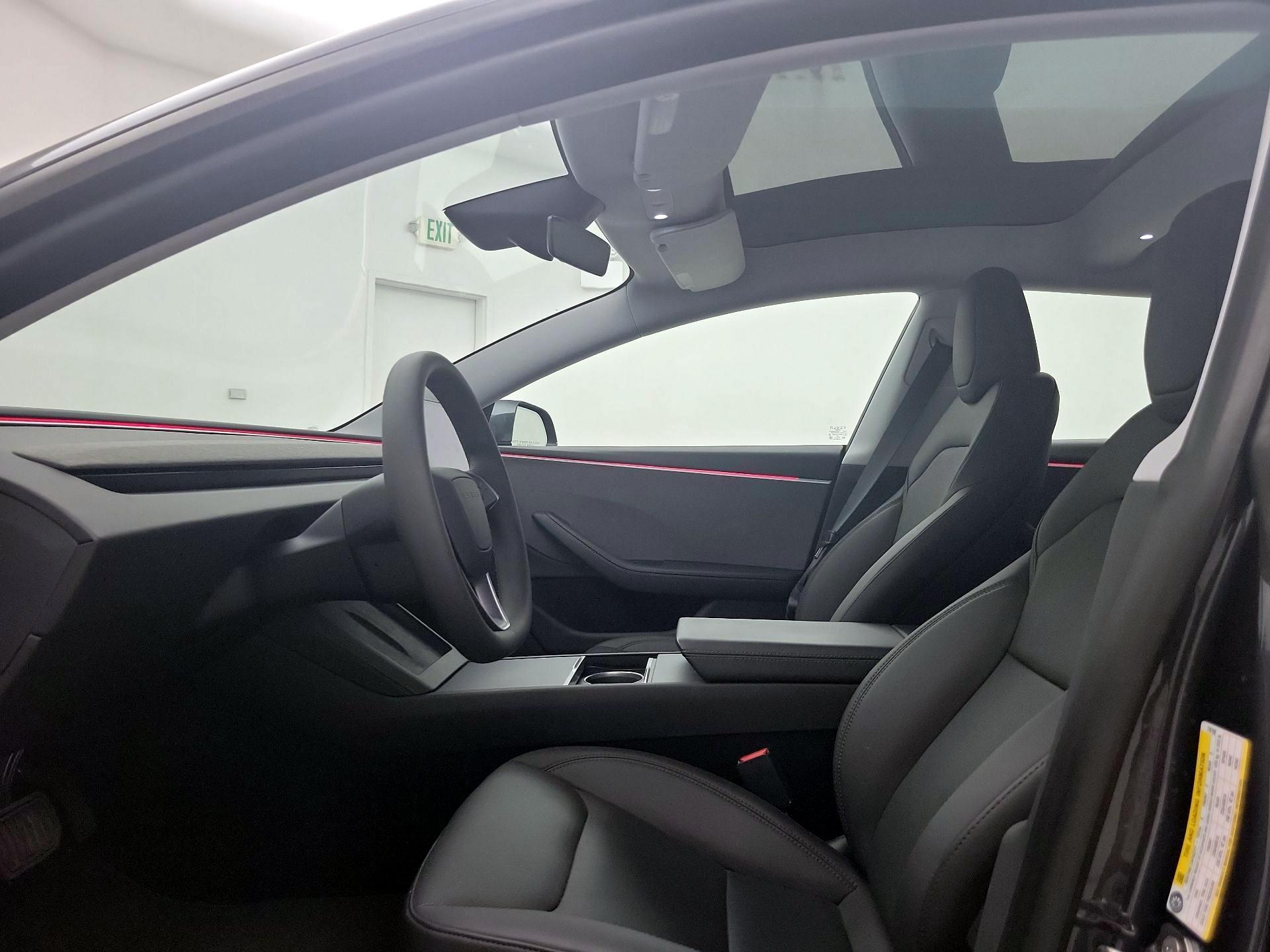 Thumbnail: 2024 Tesla Model 3 - 18