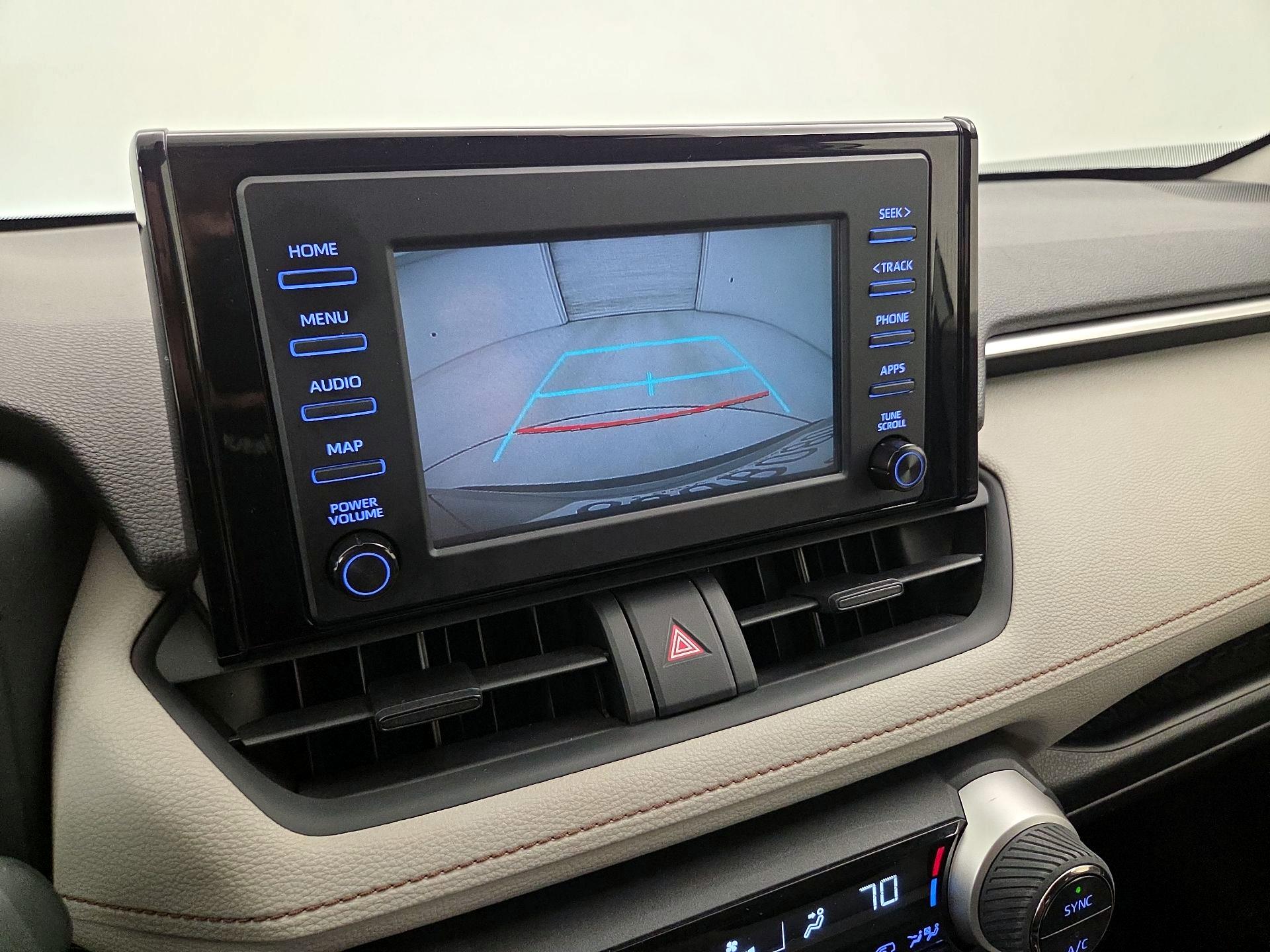 Thumbnail: 2019 Toyota RAV4 - 14