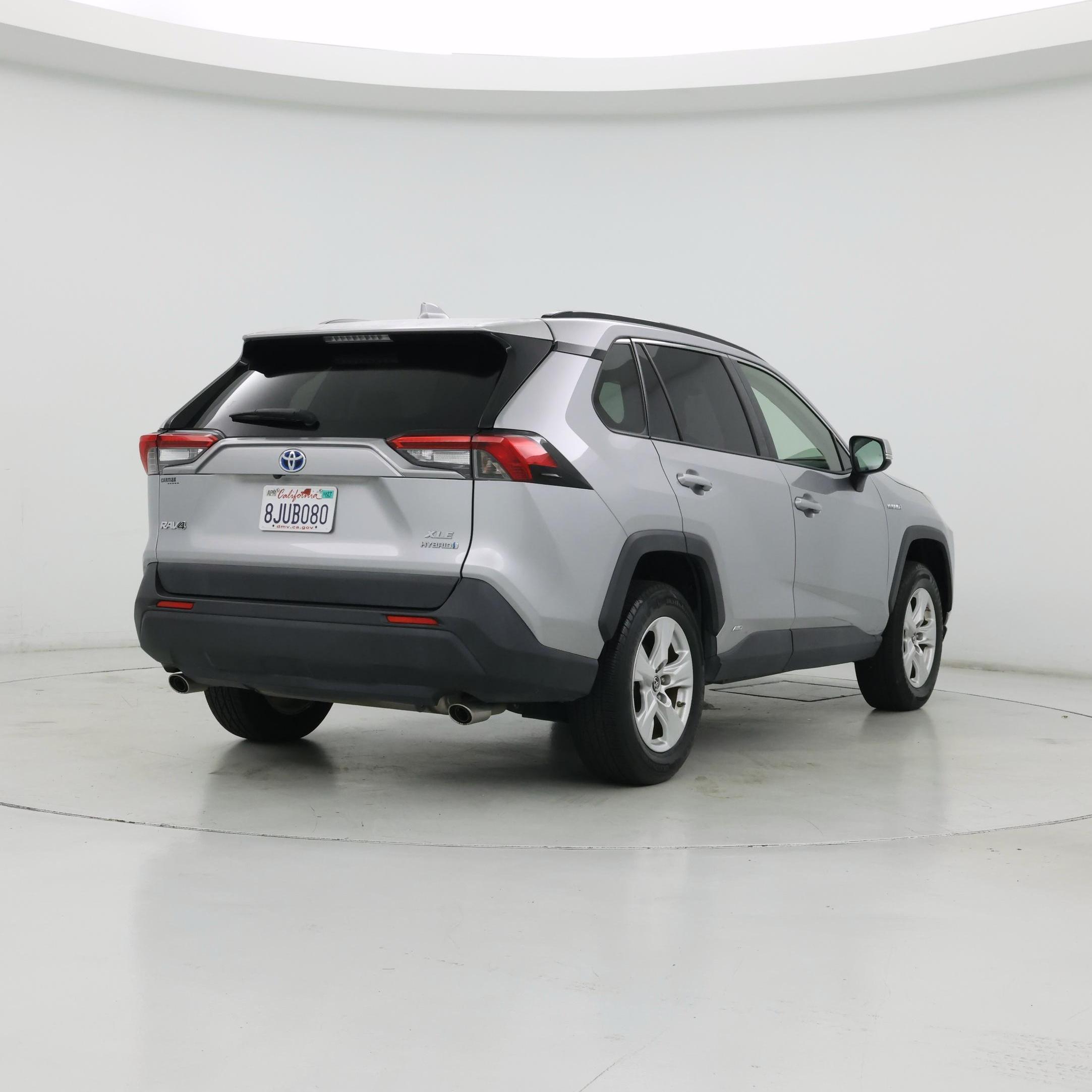 Thumbnail: 2019 Toyota RAV4 - 8