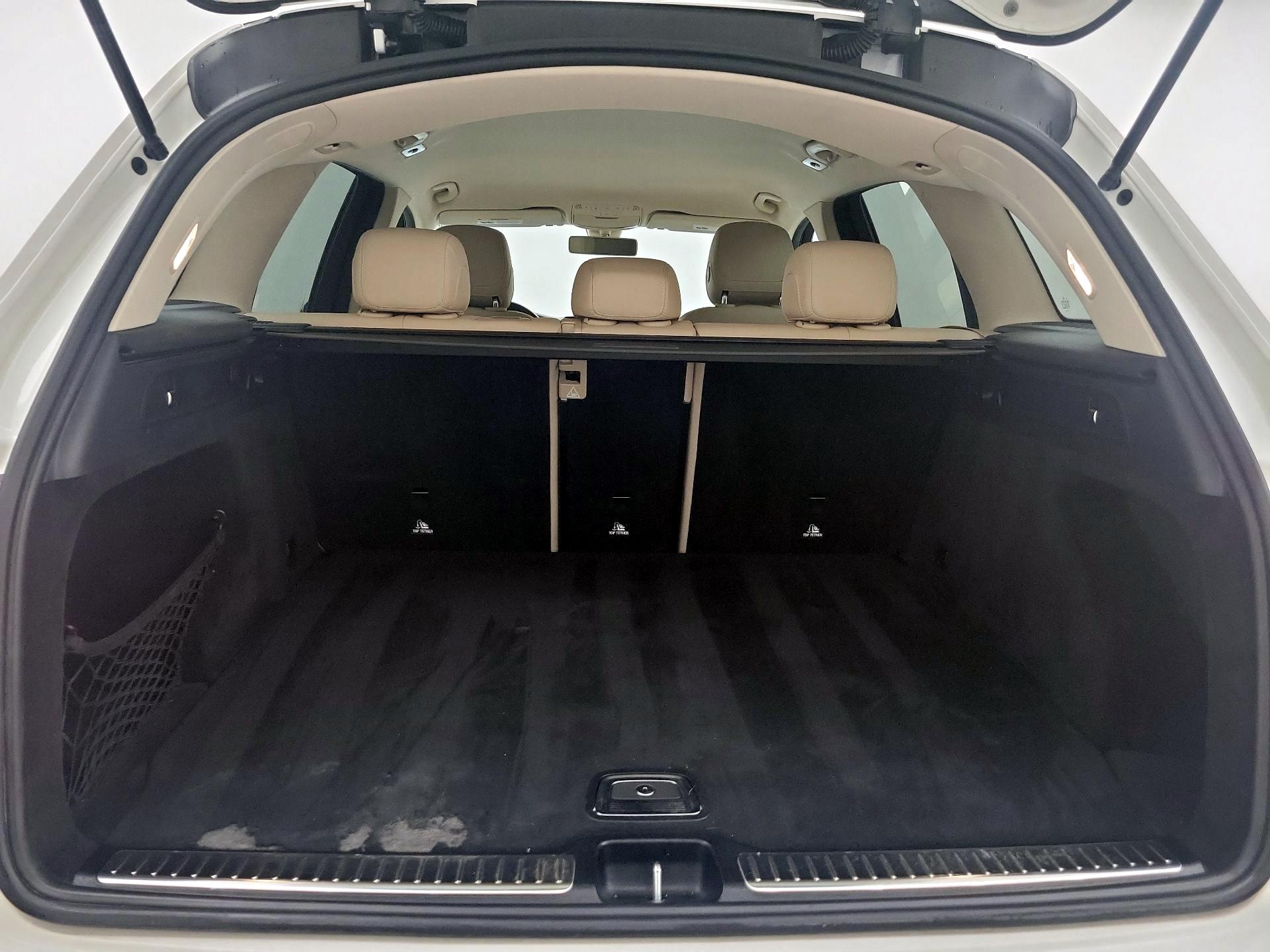 Thumbnail: 2020 Mercedes-Benz GLC - 20
