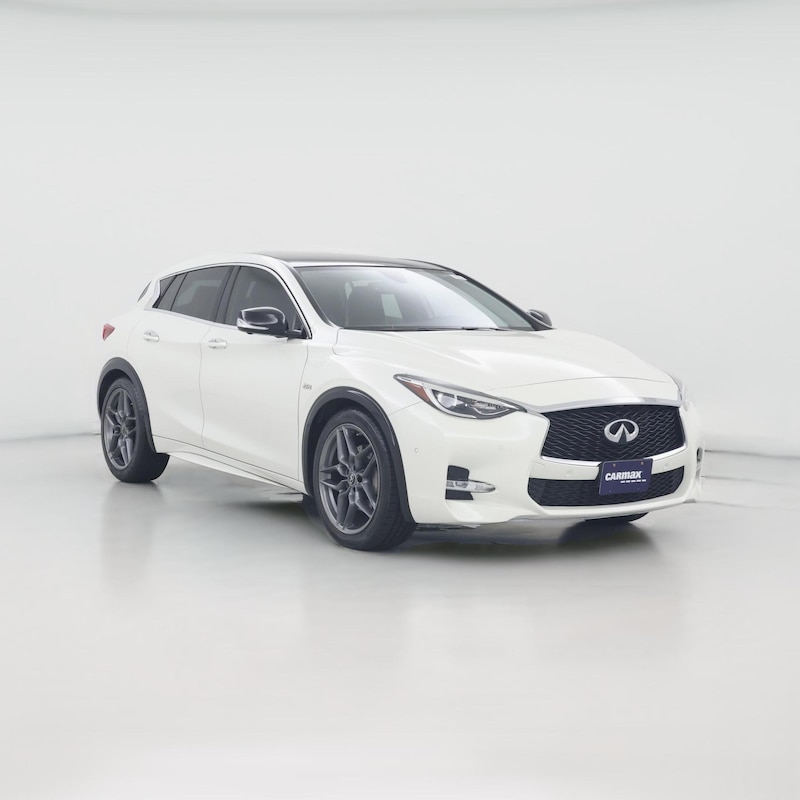 2017 Infiniti QX30 Sport