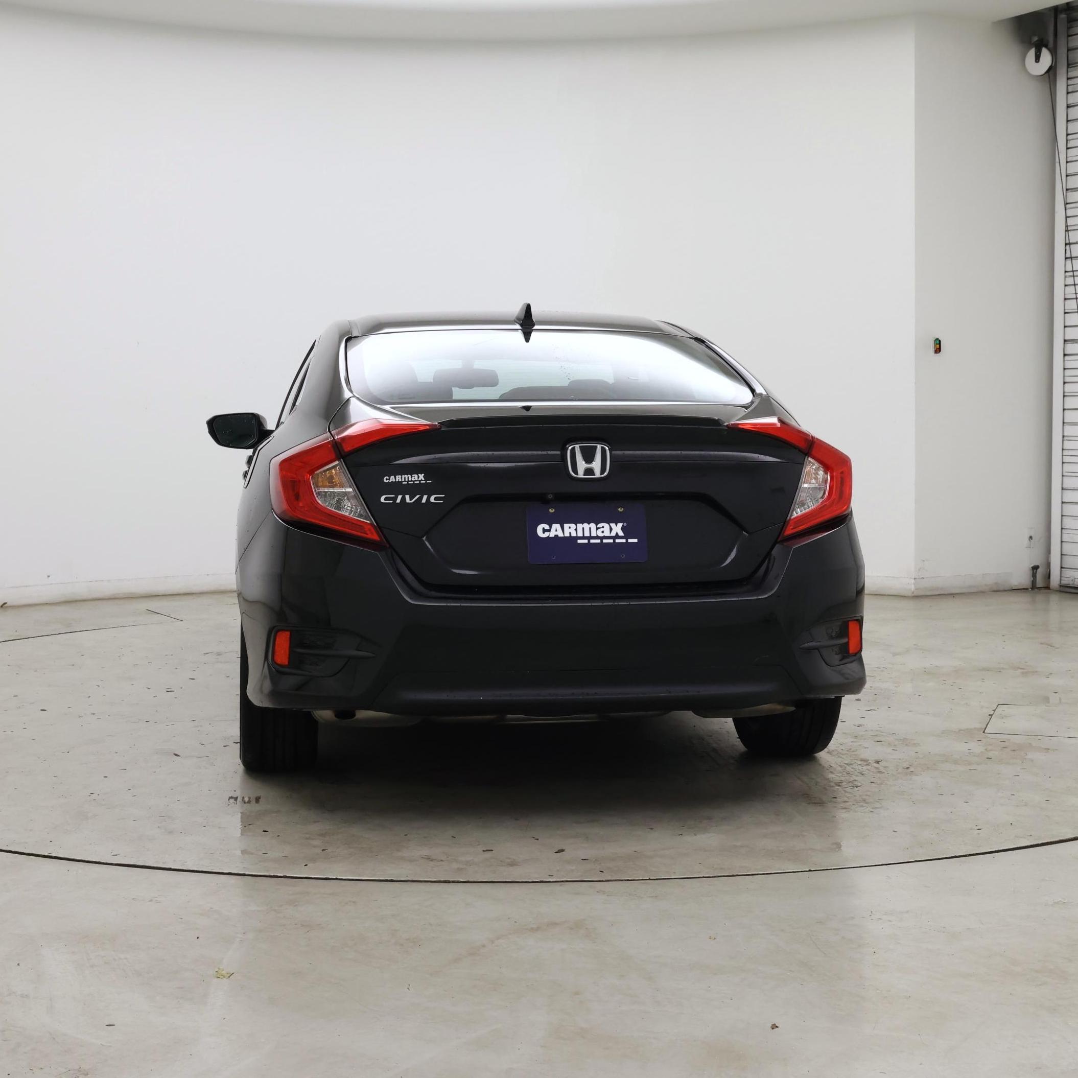Thumbnail: 2016 Honda Civic - 6