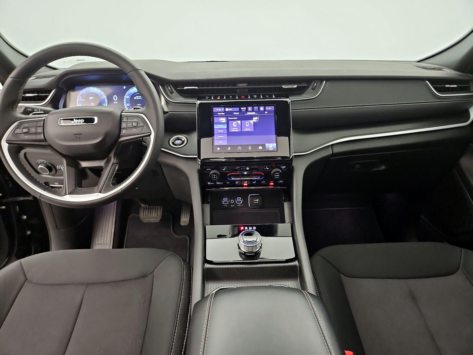 Thumbnail: 2025 Jeep Grand Cherokee - 9