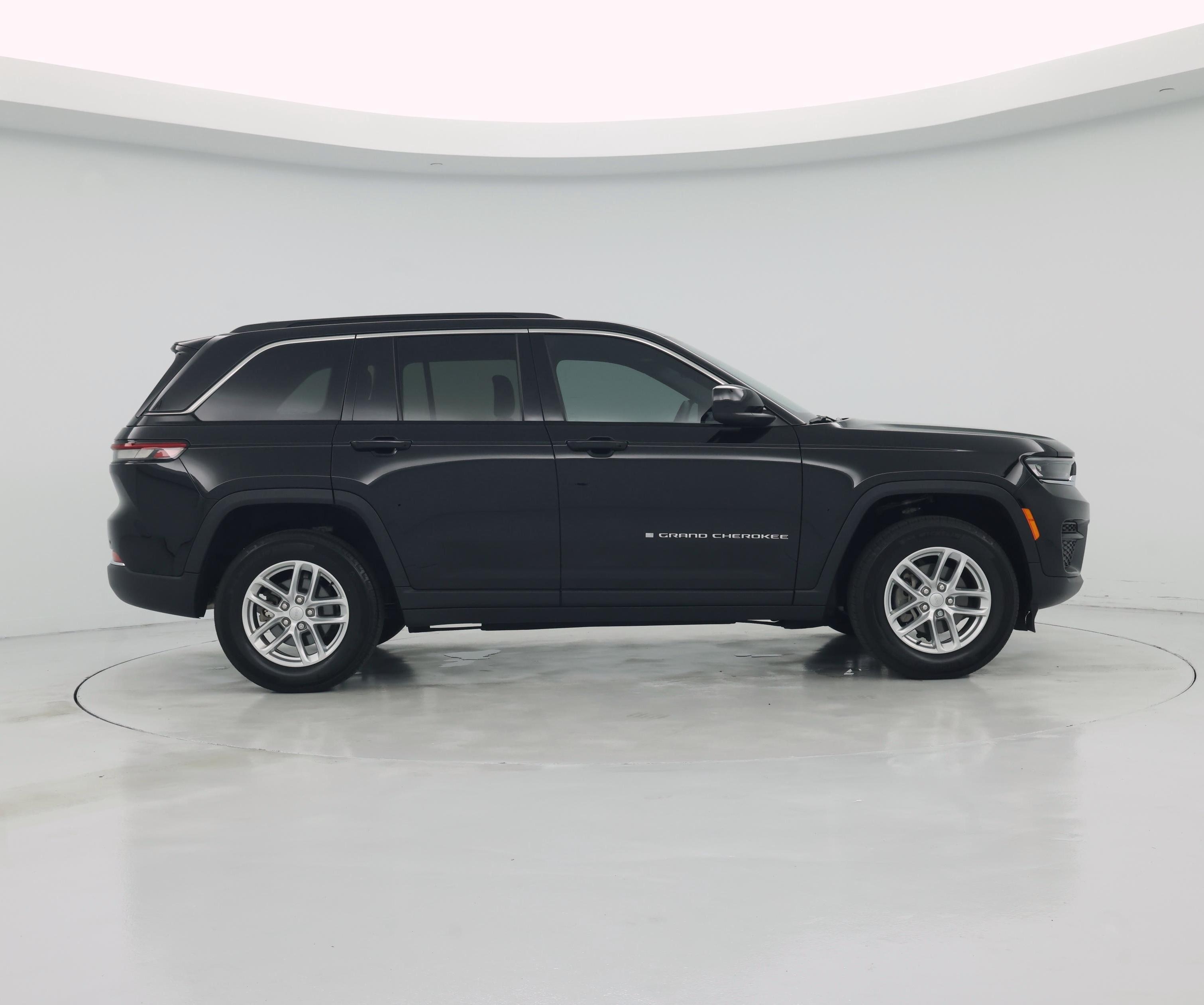 Thumbnail: 2025 Jeep Grand Cherokee - 7
