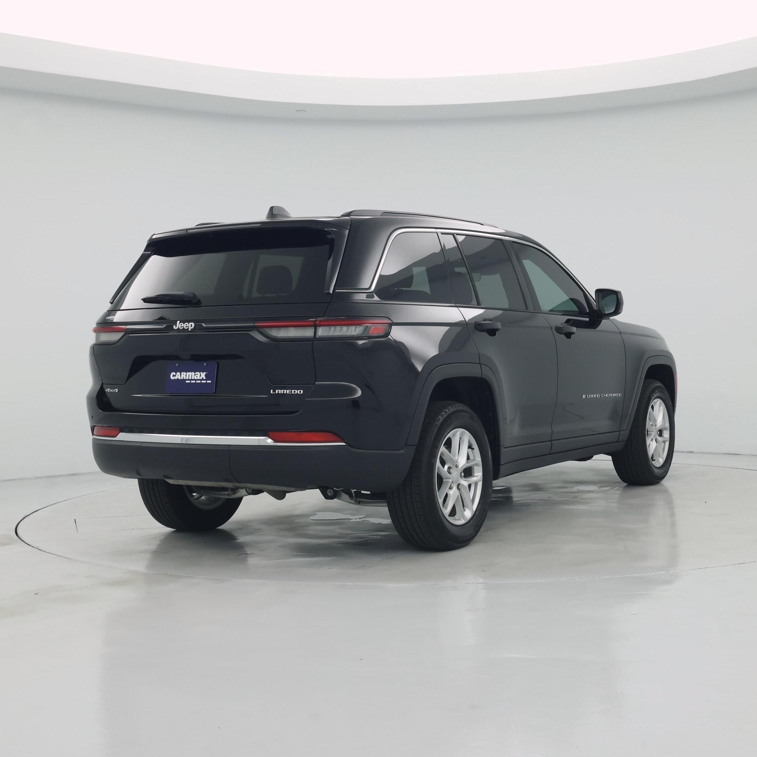 Thumbnail: 2025 Jeep Grand Cherokee - 8
