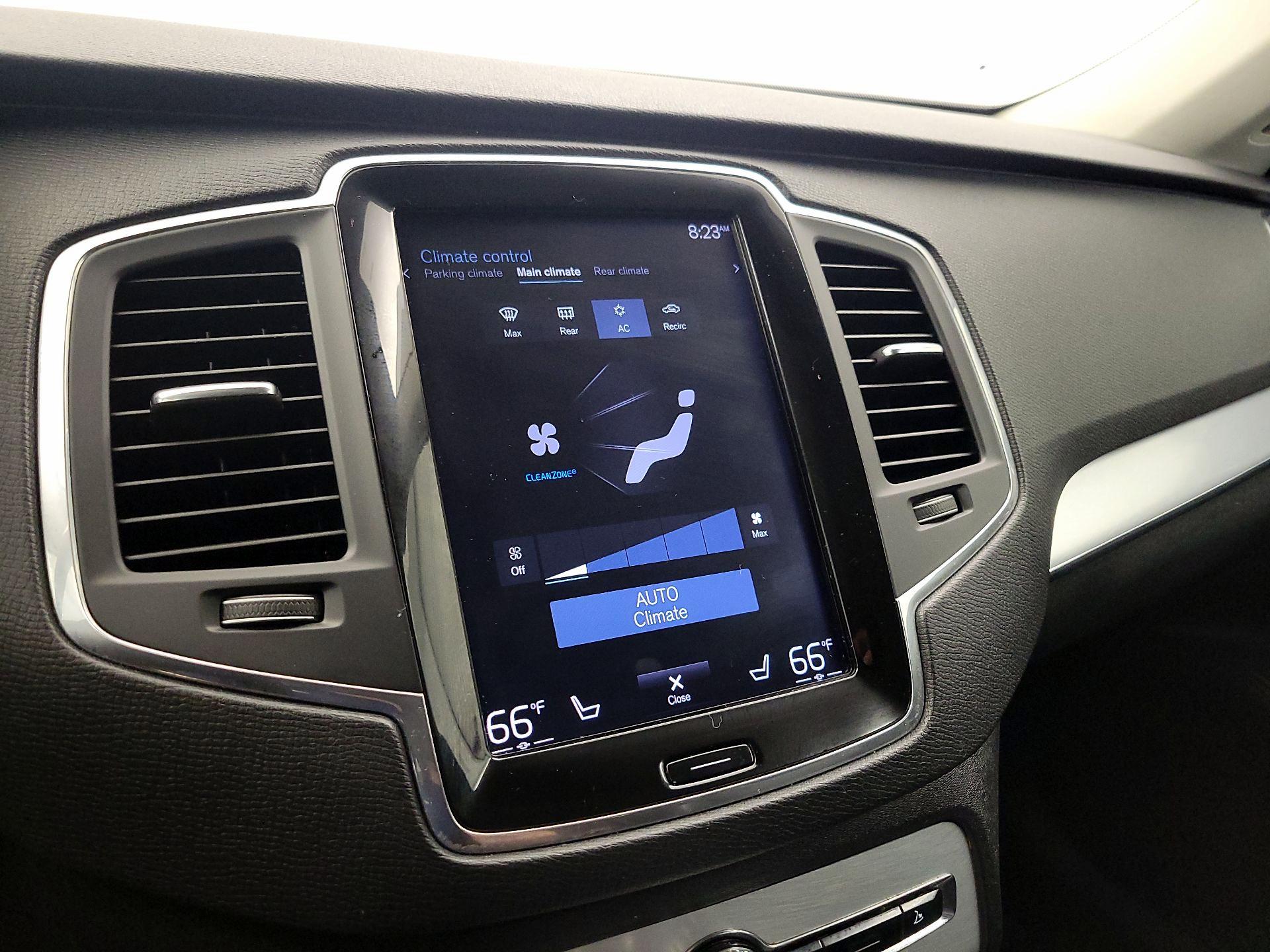 Thumbnail: 2018 Volvo XC90 - 17