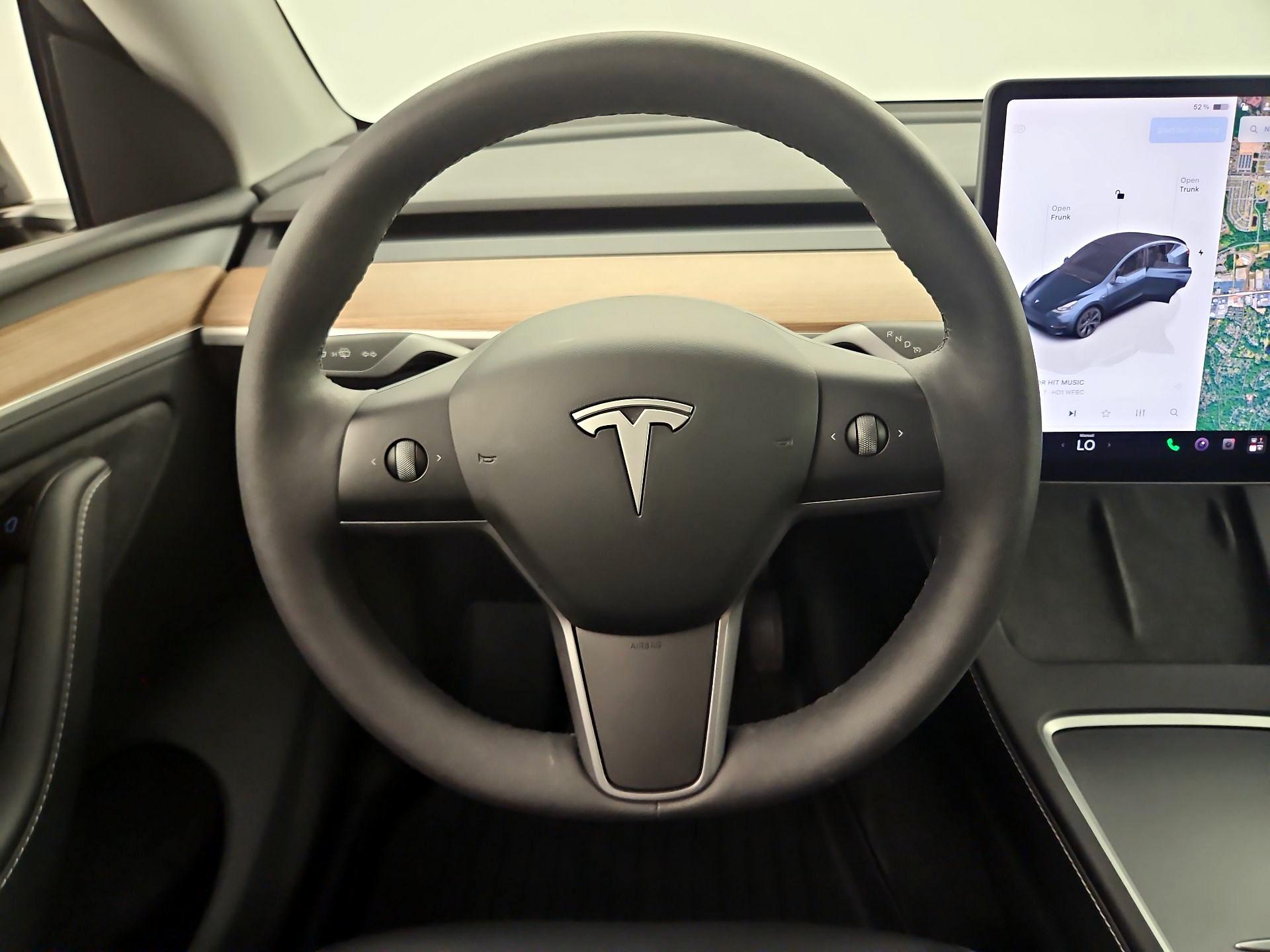 Thumbnail: 2024 Tesla Model Y - 10