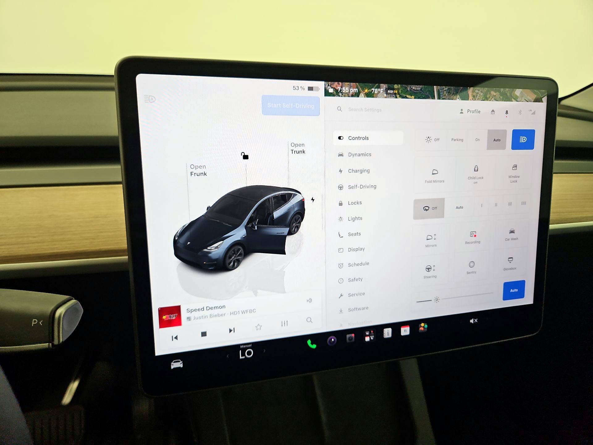 Thumbnail: 2024 Tesla Model Y - 15