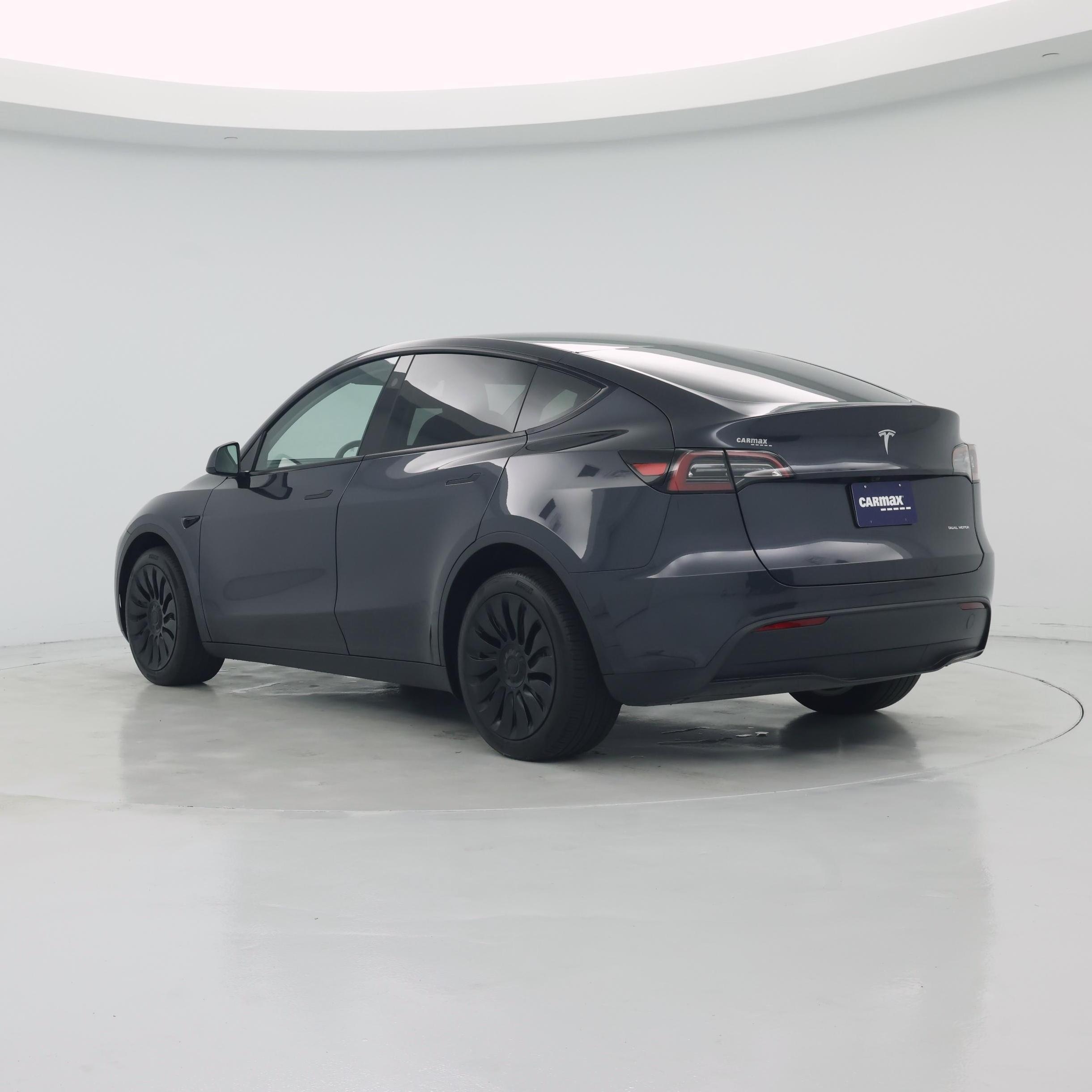 Thumbnail: 2024 Tesla Model Y - 2