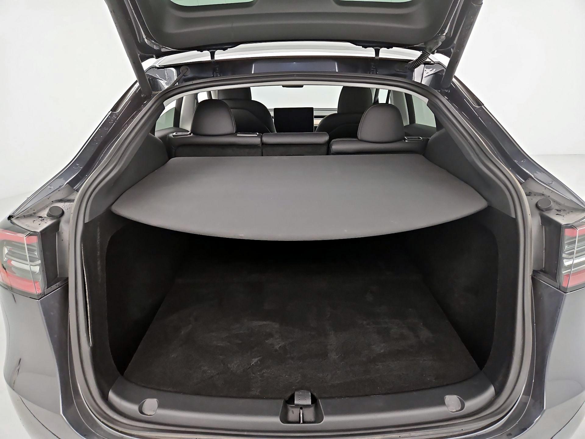 Thumbnail: 2024 Tesla Model Y - 20