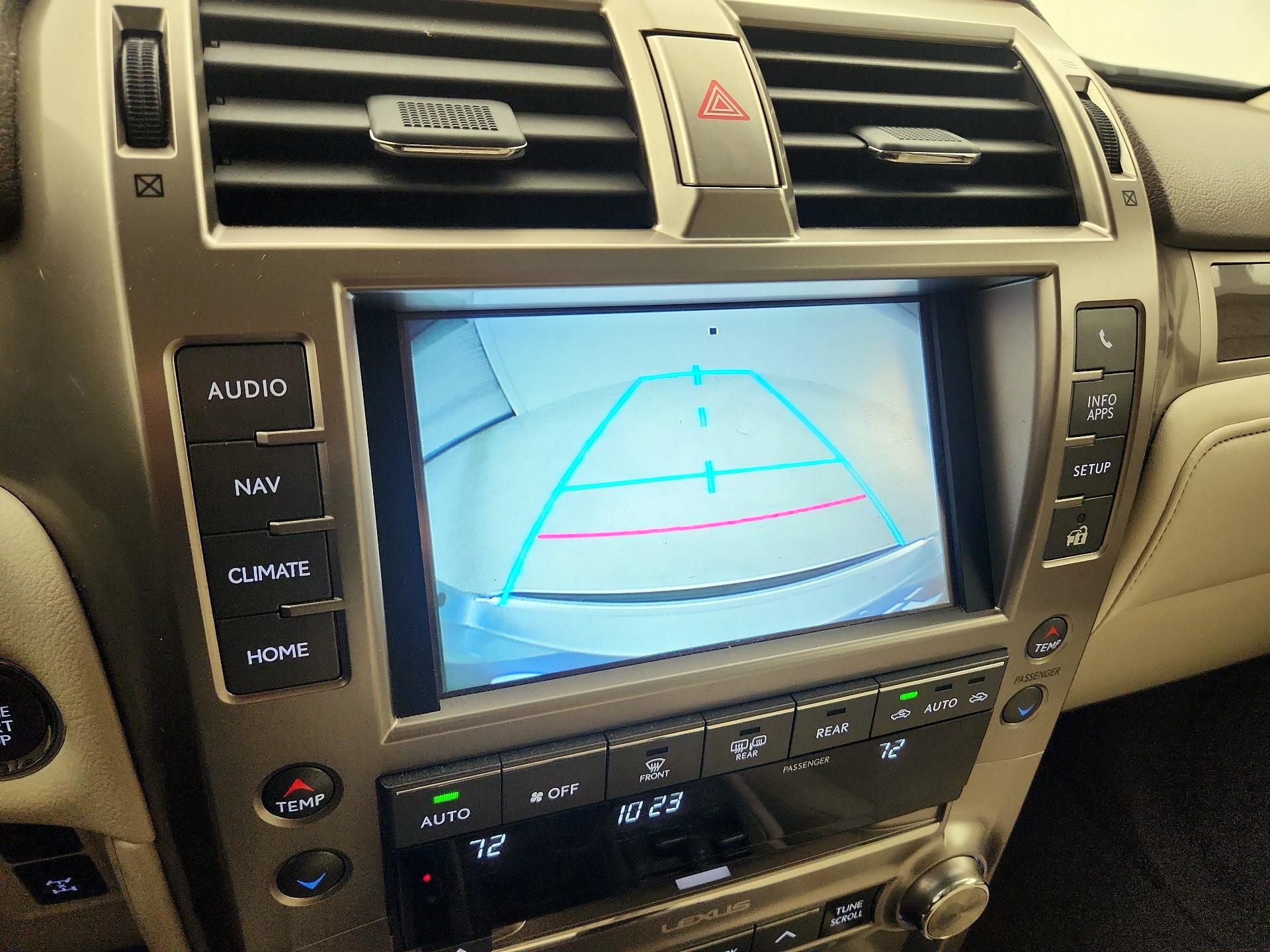 Thumbnail: 2014 Lexus GX - 15