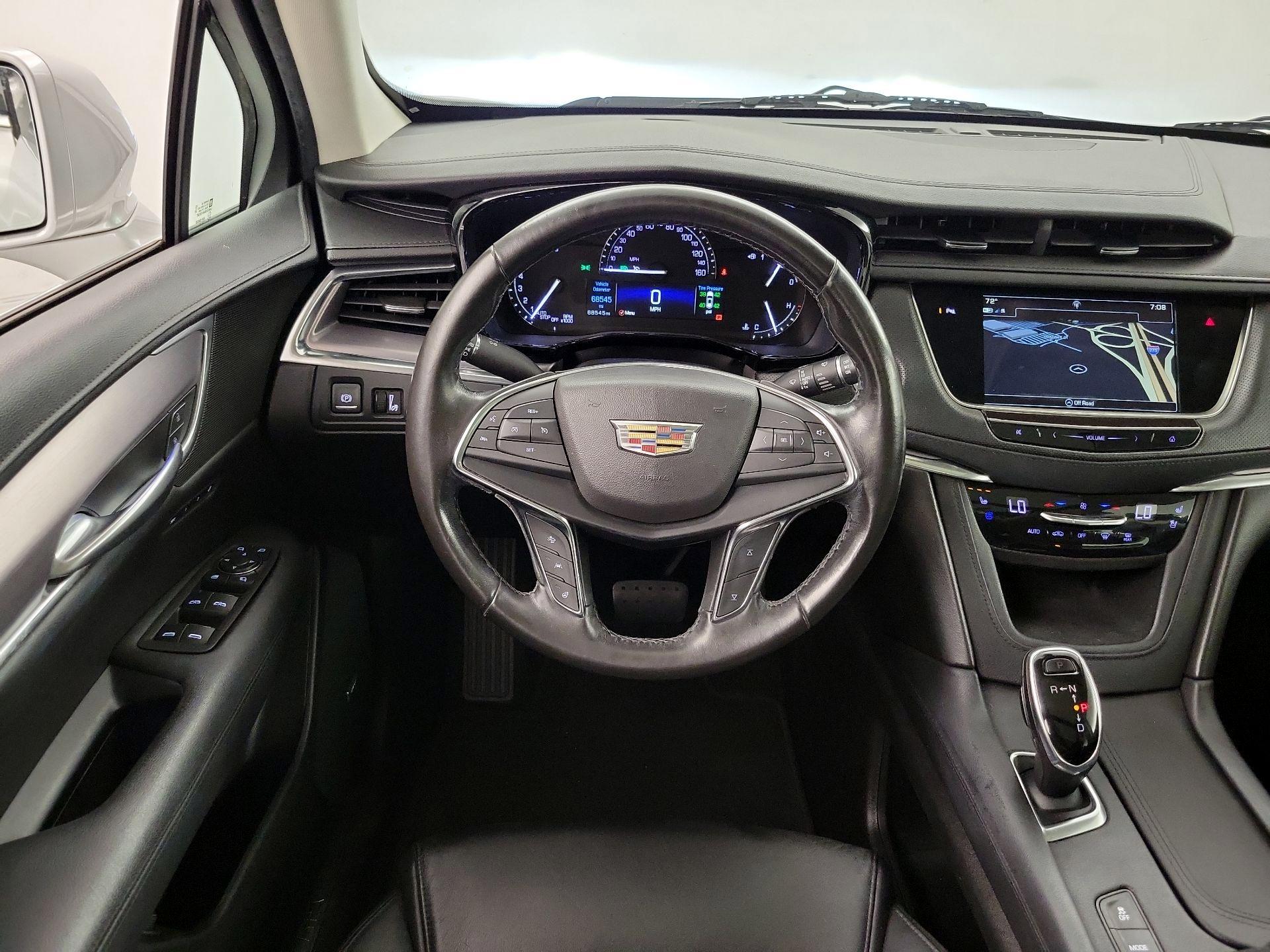 Thumbnail: 2019 Cadillac XT5 - 10