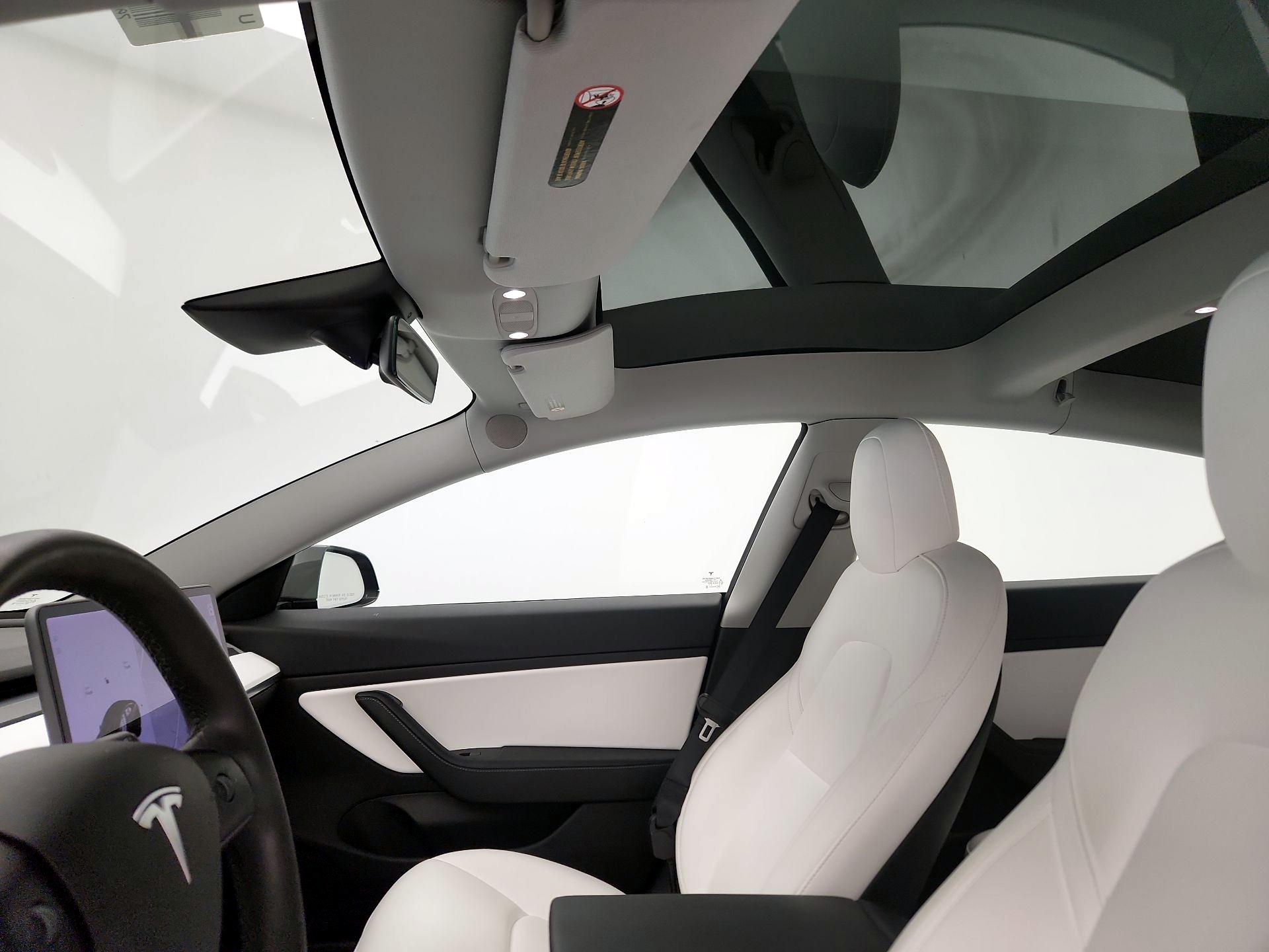 Thumbnail: 2021 Tesla Model 3 - 19
