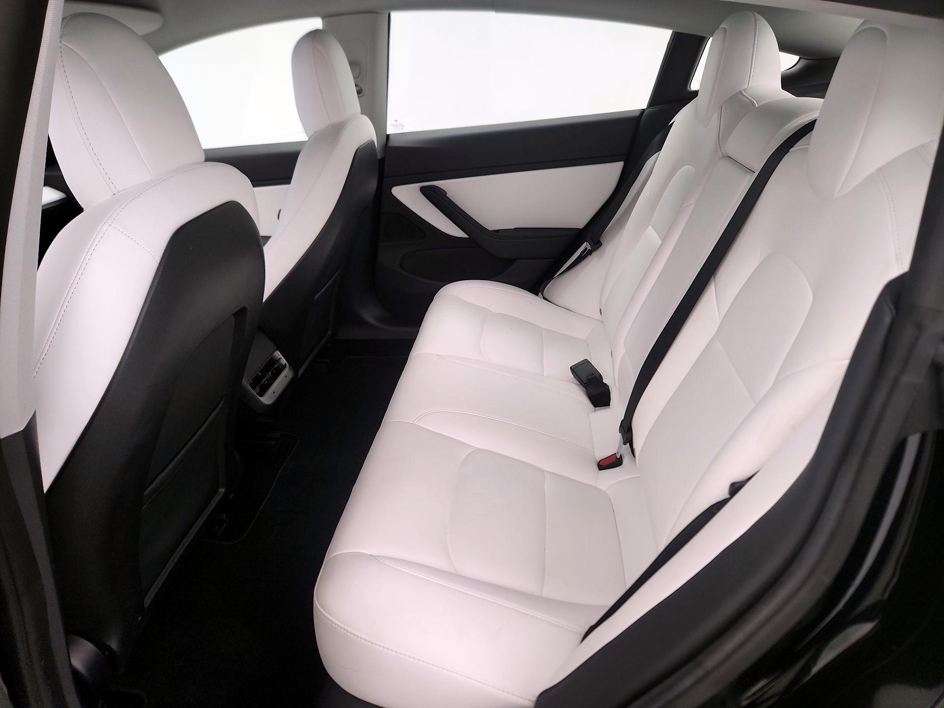 Thumbnail: 2021 Tesla Model 3 - 20
