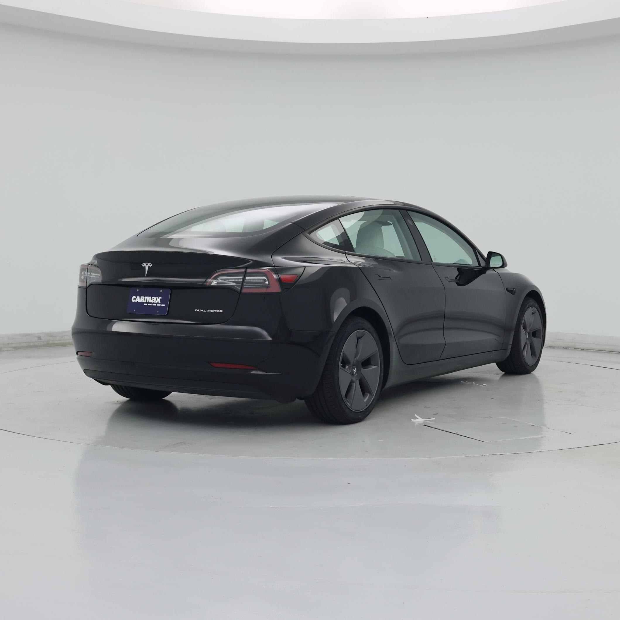 Thumbnail: 2021 Tesla Model 3 - 8