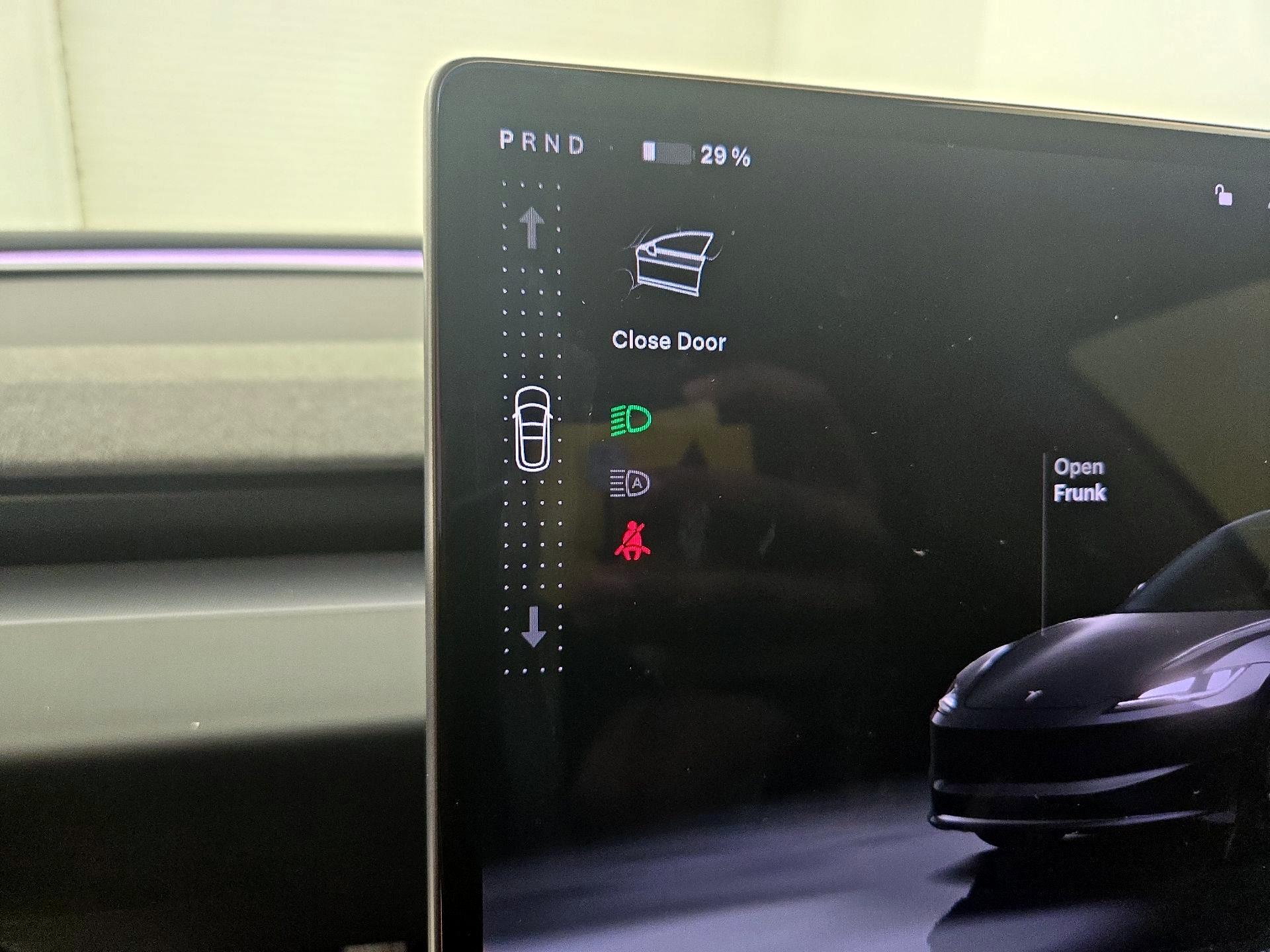 Thumbnail: 2025 Tesla Model 3 - 17