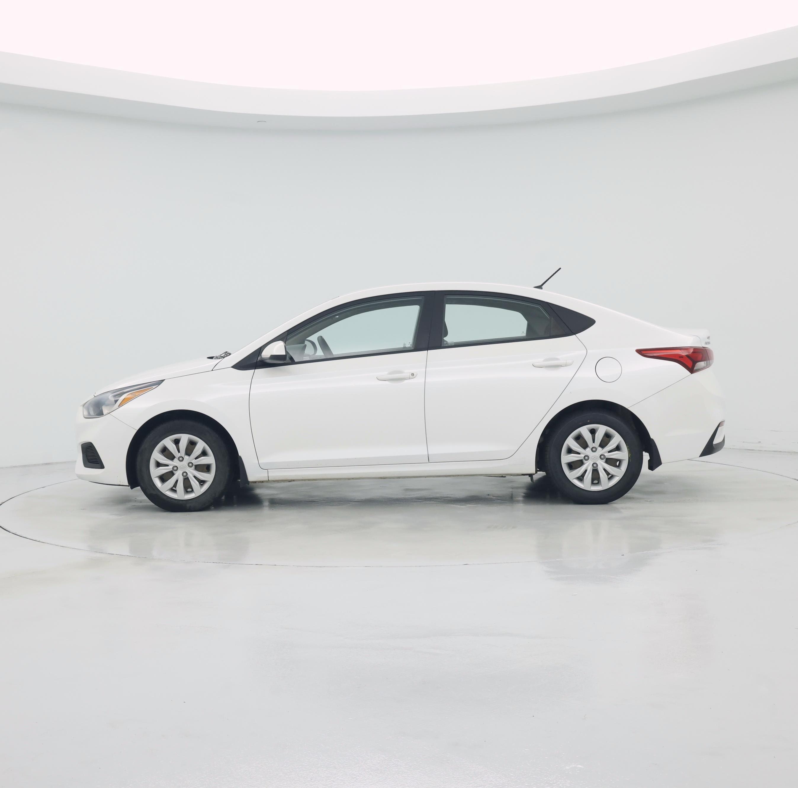 Thumbnail: 2020 Hyundai Accent - 3