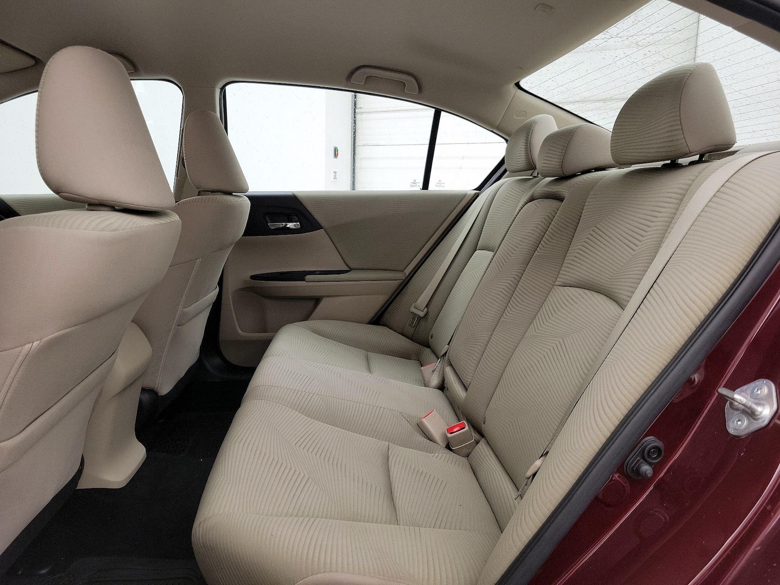 2017 Honda Accord LX - Photo 20