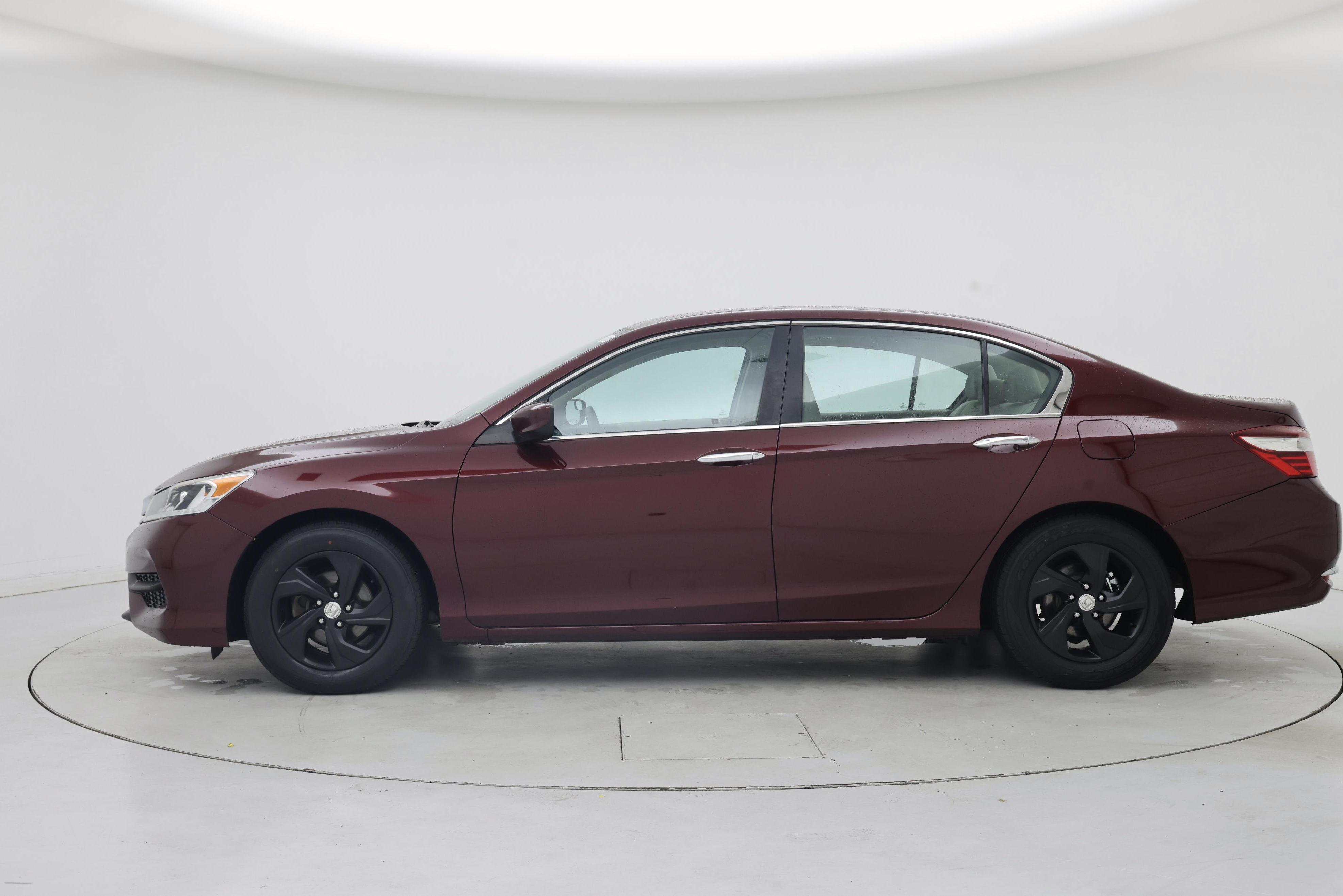 Thumbnail: 2017 Honda Accord - 3