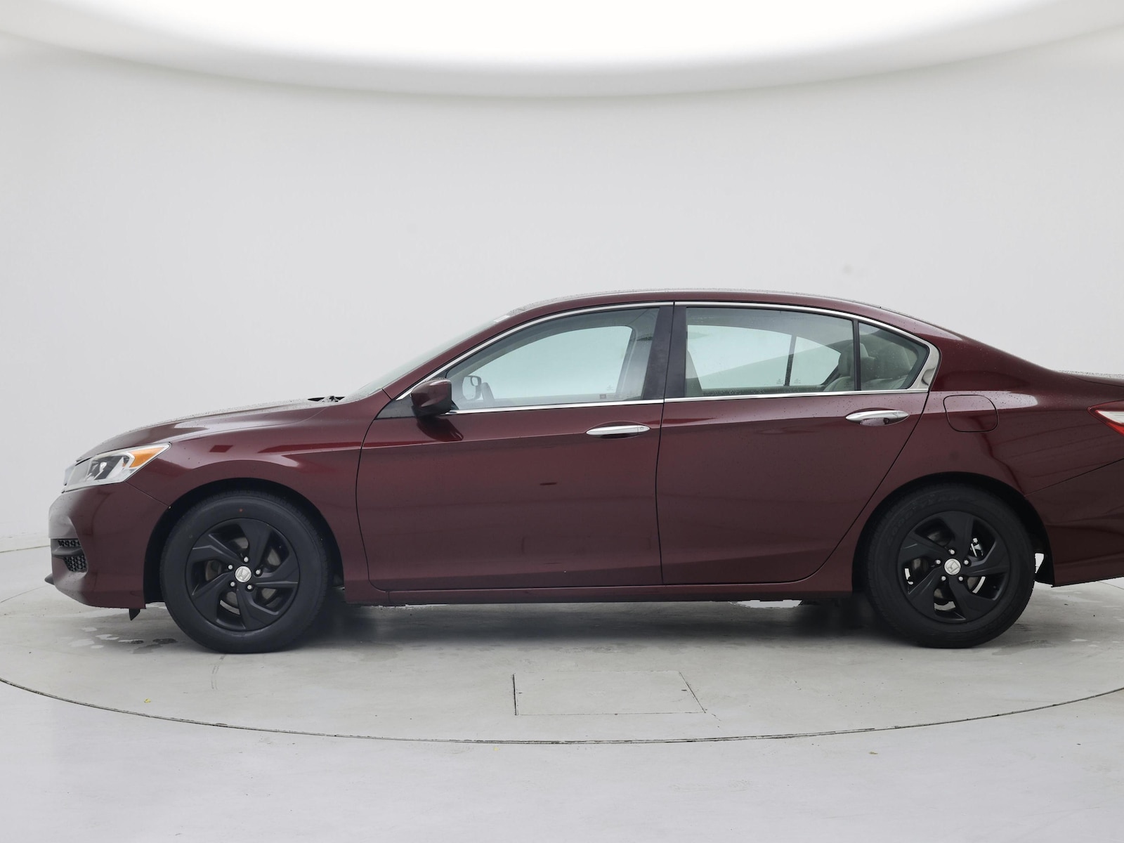 2017 Honda Accord LX - Photo 4