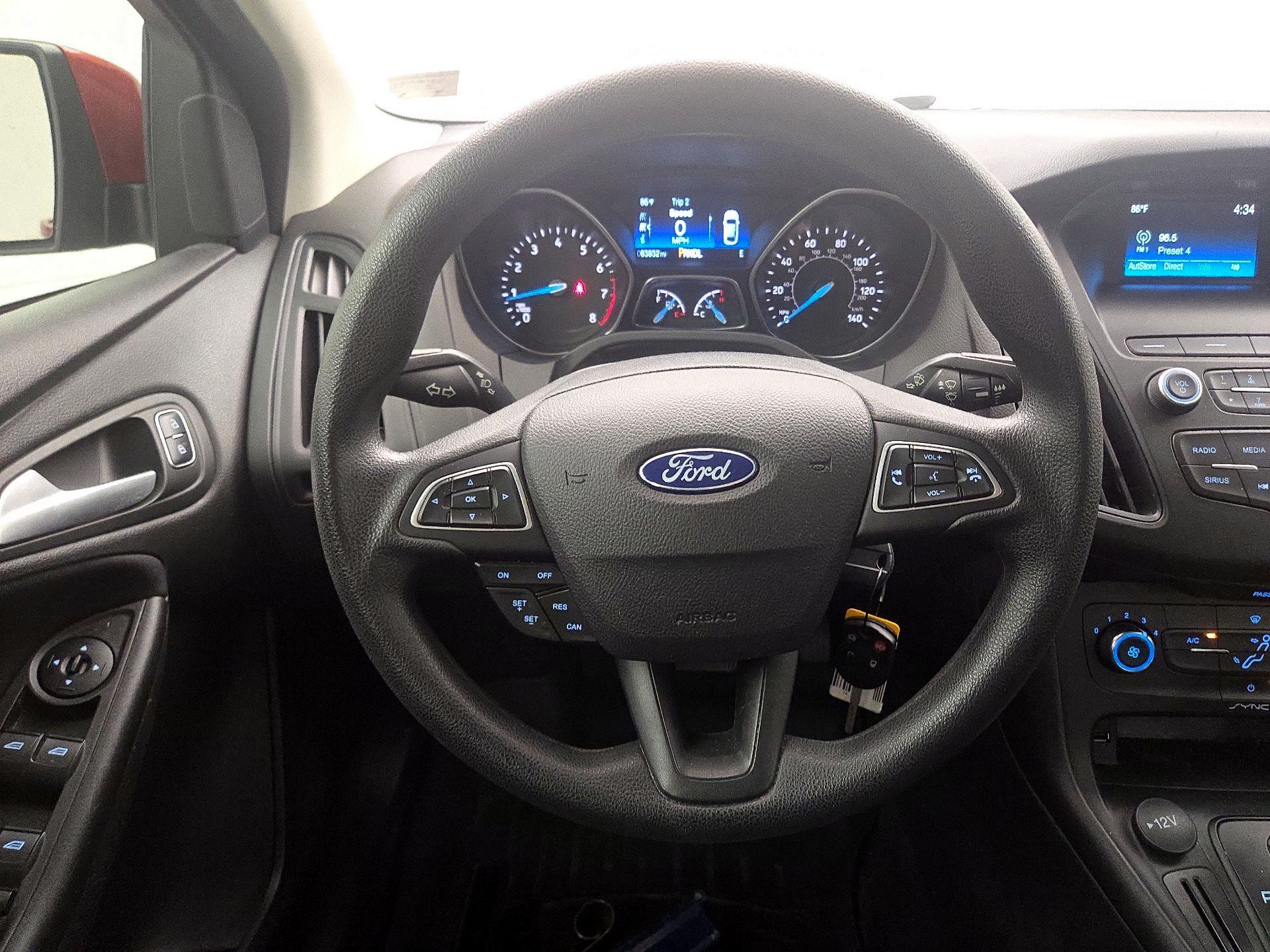 Thumbnail: 2018 Ford Focus - 10