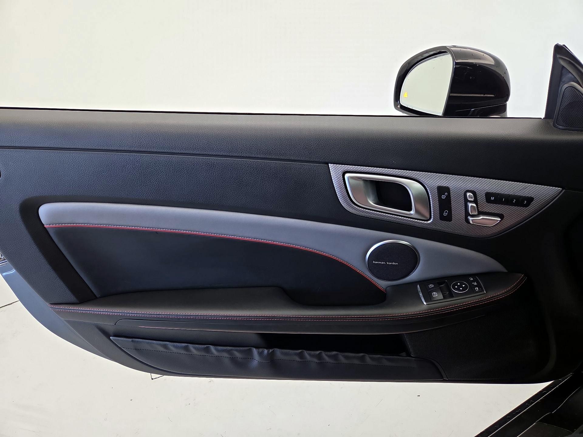 Thumbnail: 2019 Mercedes-Benz SL-Class - 12