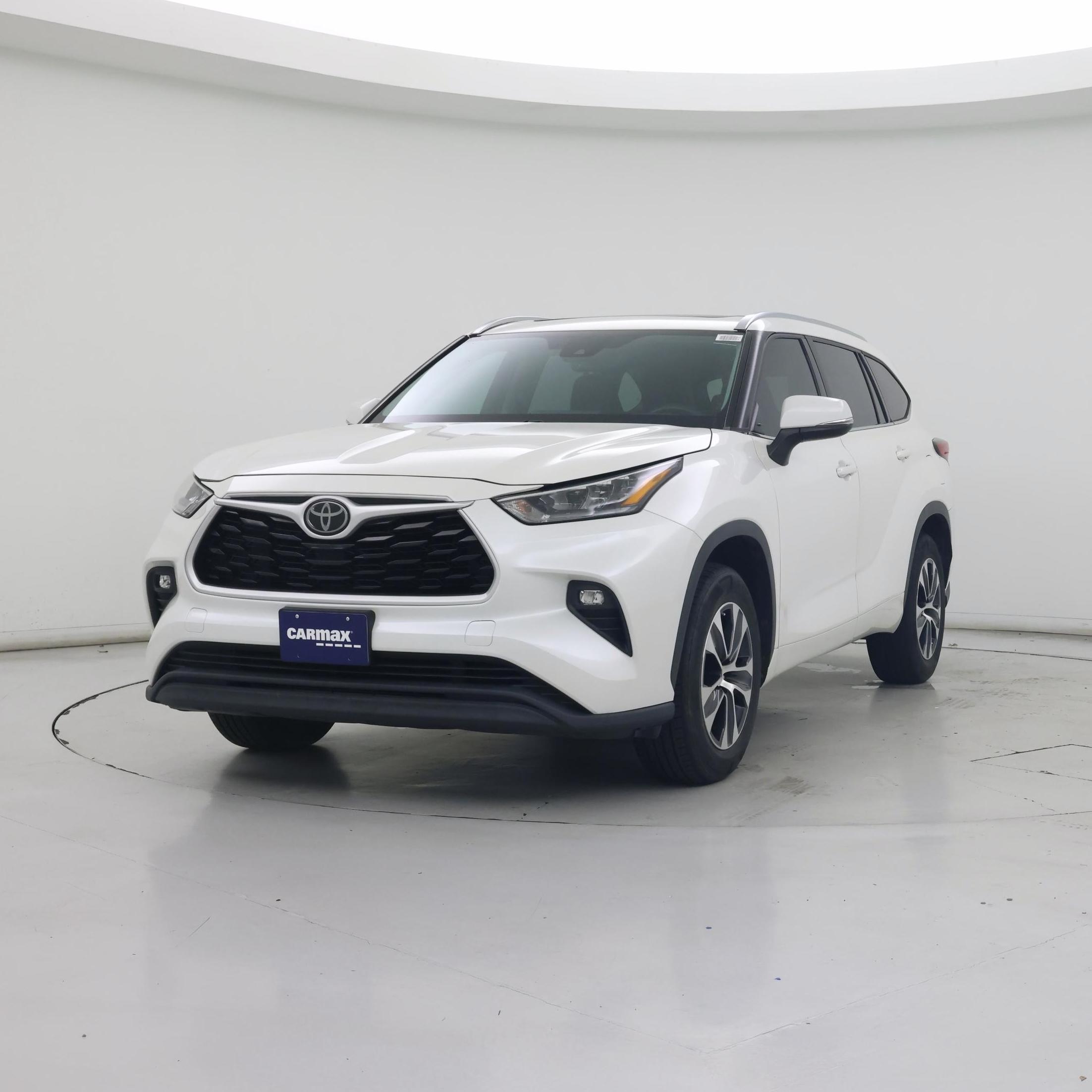 Thumbnail: 2020 Toyota Highlander - 4