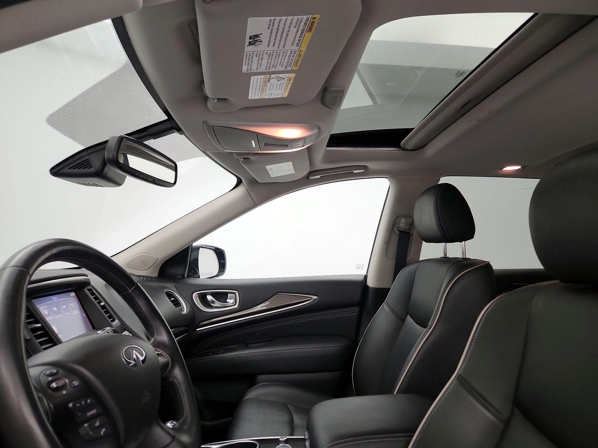 Thumbnail: 2019 INFINITI QX60 - 19