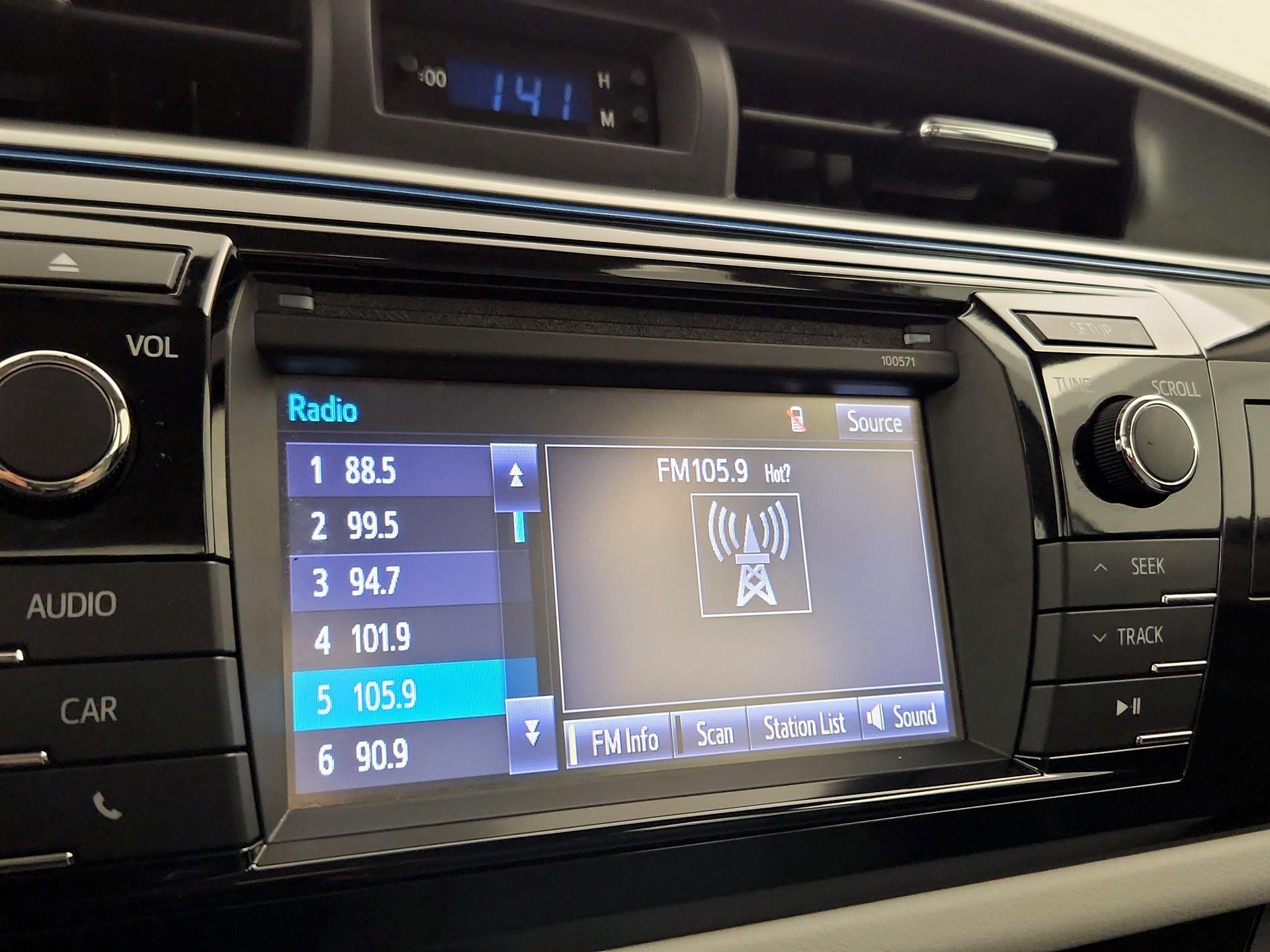 Thumbnail: 2016 Toyota Corolla - 15