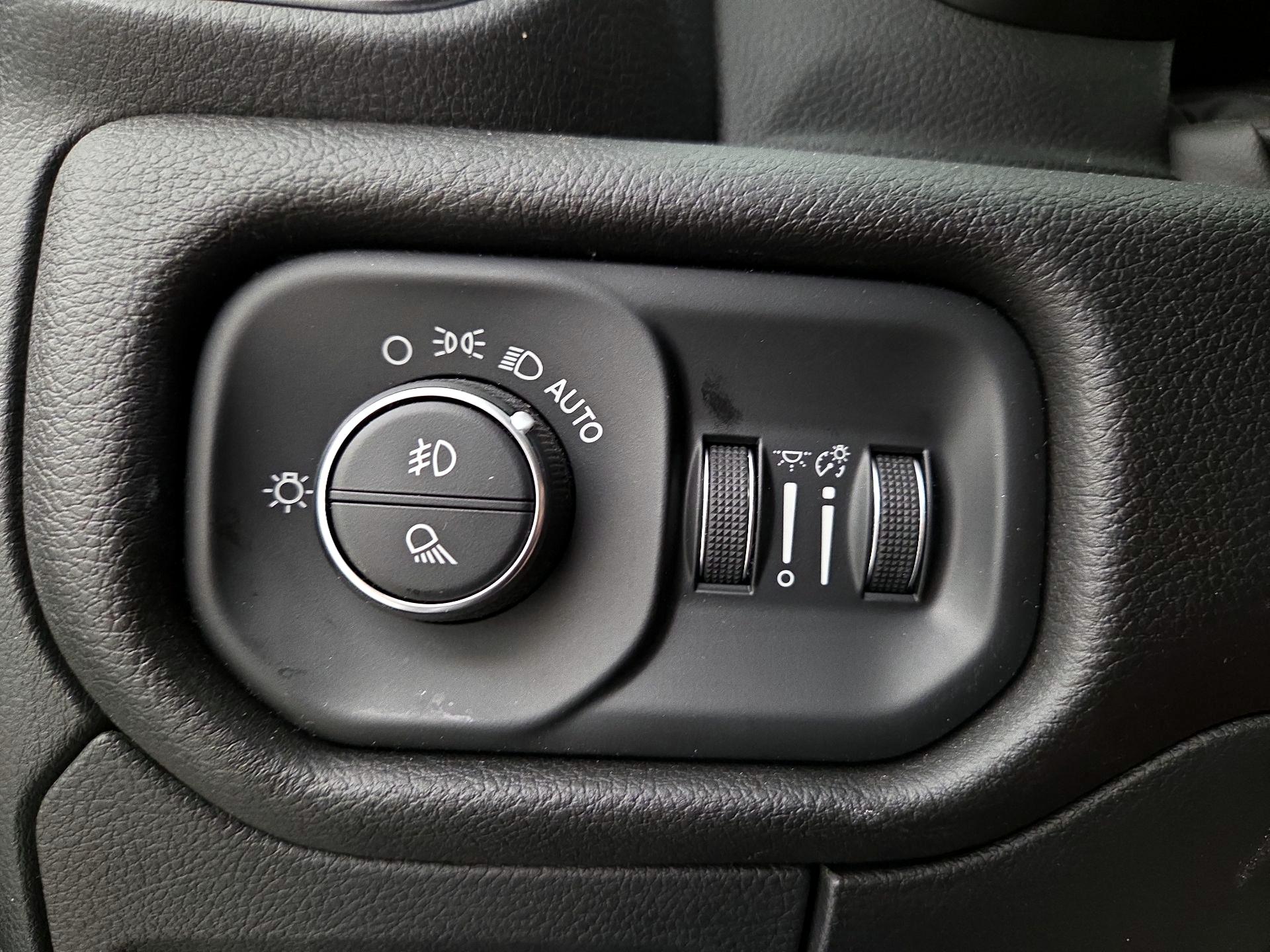 Thumbnail: 2024 RAM 1500 - 13