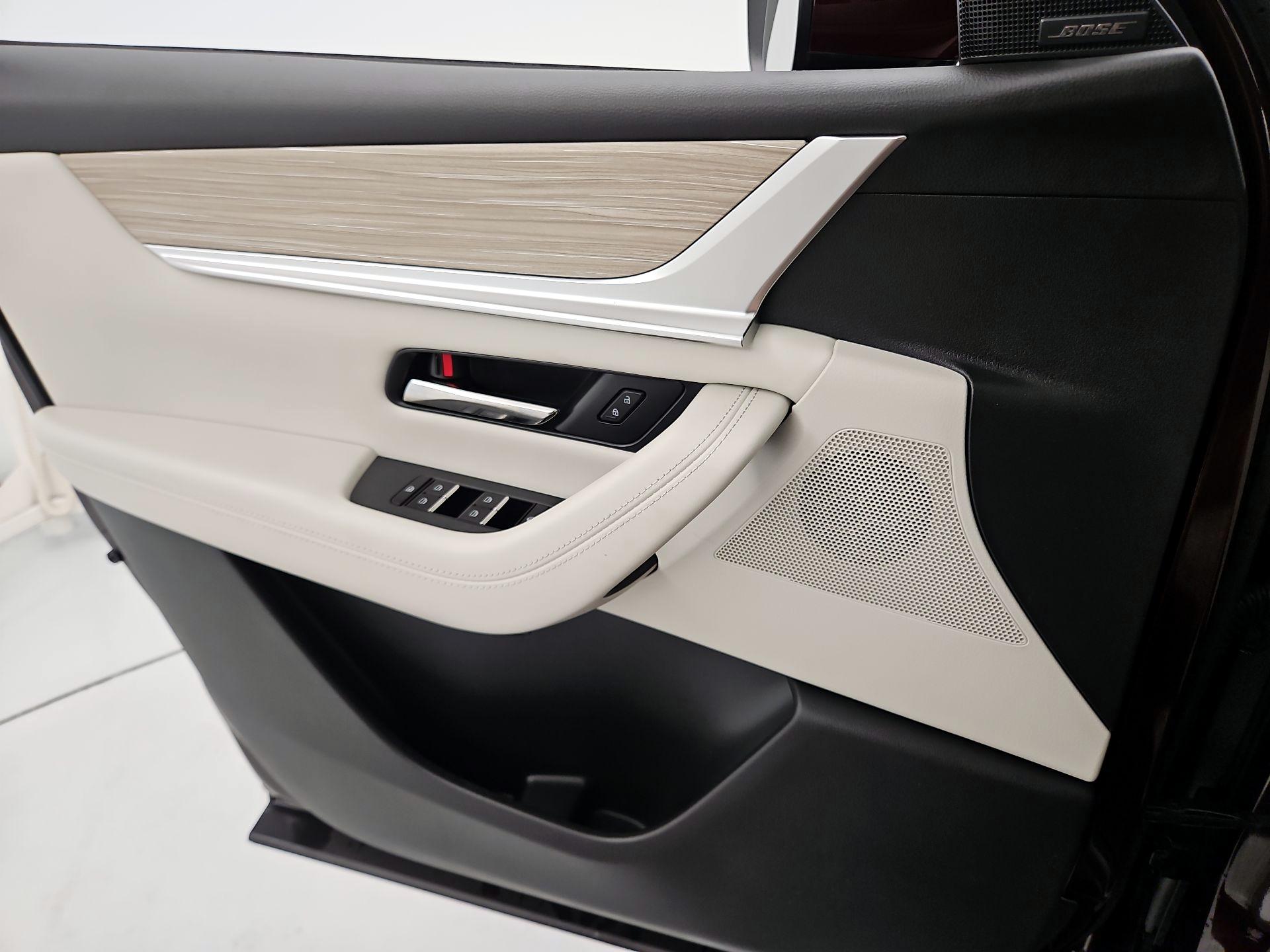 Thumbnail: 2024 Mazda CX-90 - 12