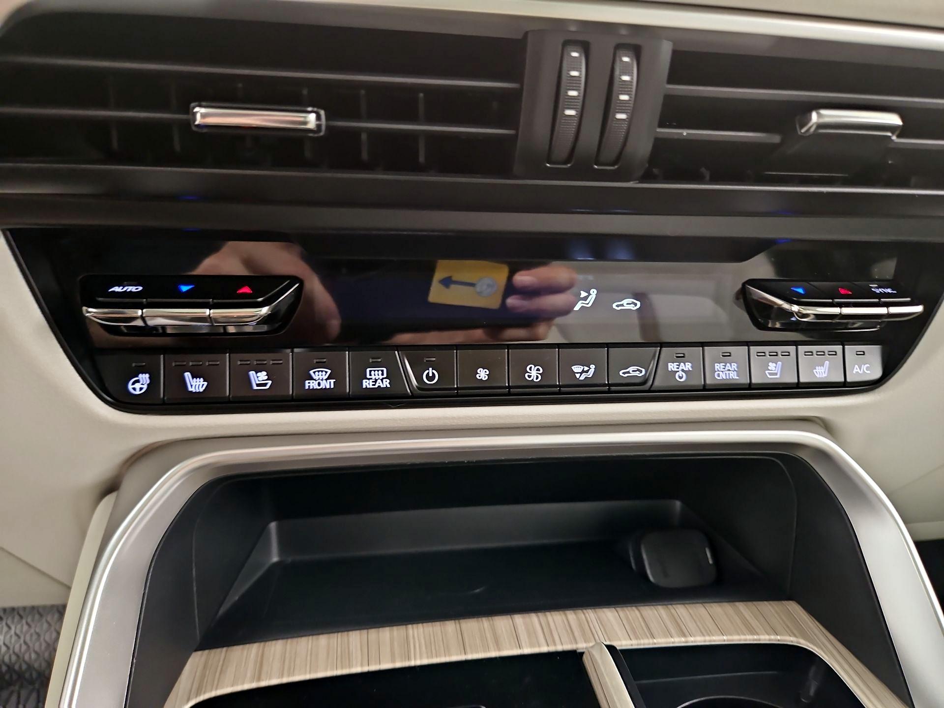 Thumbnail: 2024 Mazda CX-90 - 17