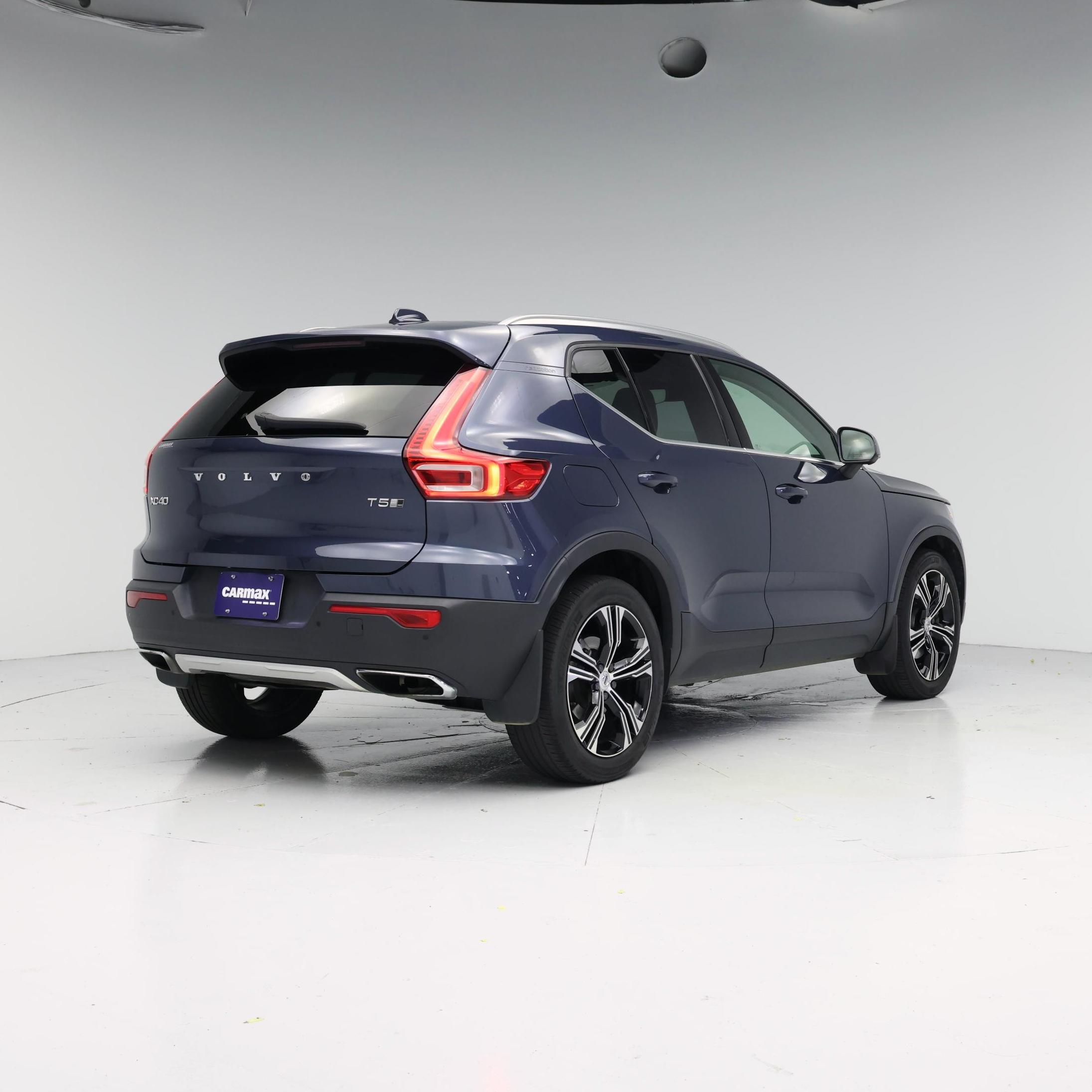 Thumbnail: 2020 Volvo XC40 - 8
