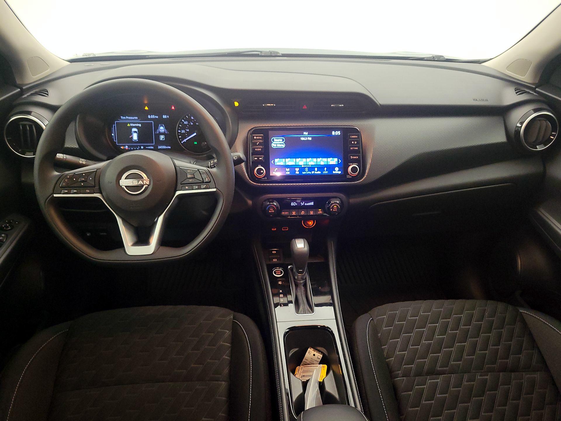 Thumbnail: 2022 Nissan Kicks - 9