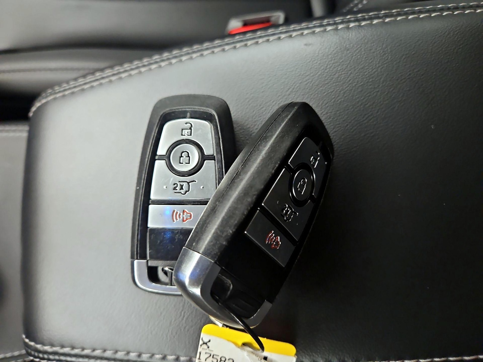 2022 Ford Mustang Mach-E Select AWD - Photo 22