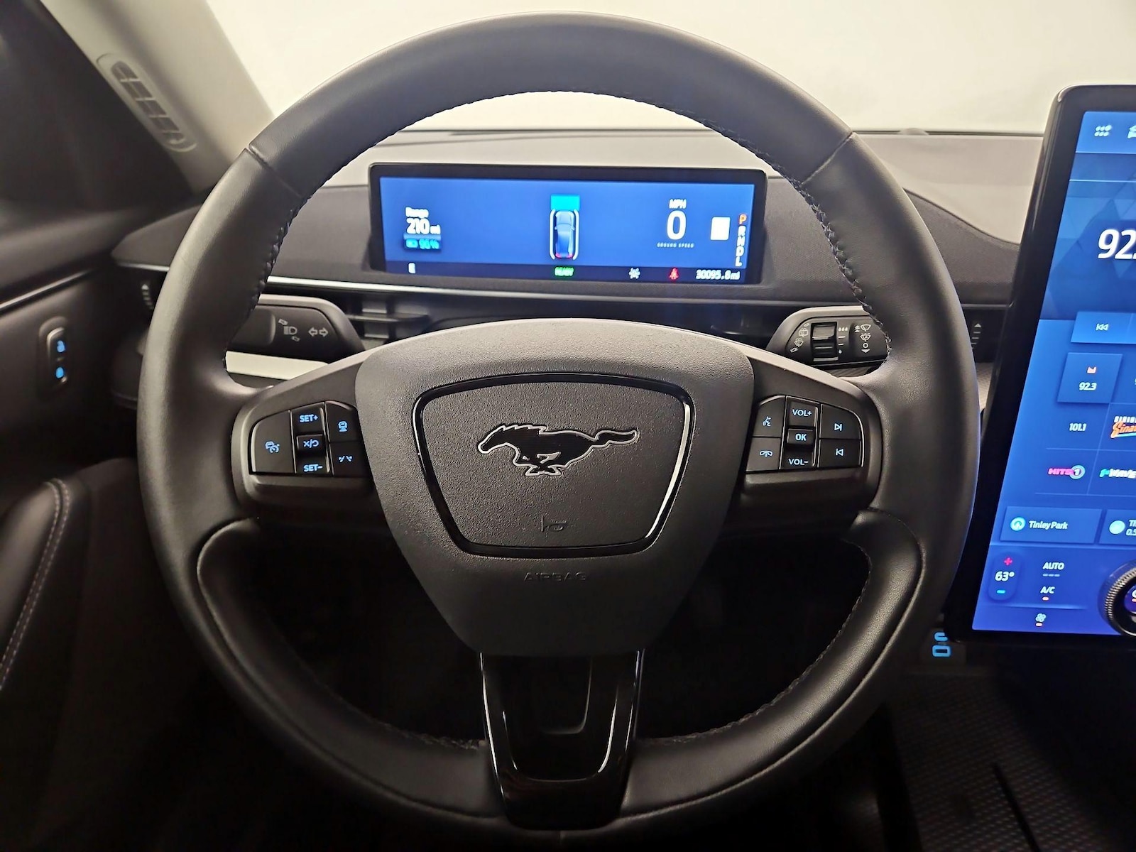 2022 Ford Mustang Mach-E Select AWD - Photo 9