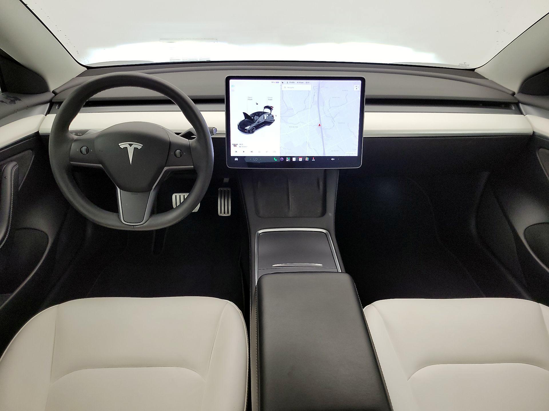 Thumbnail: 2022 Tesla Model 3 - 9