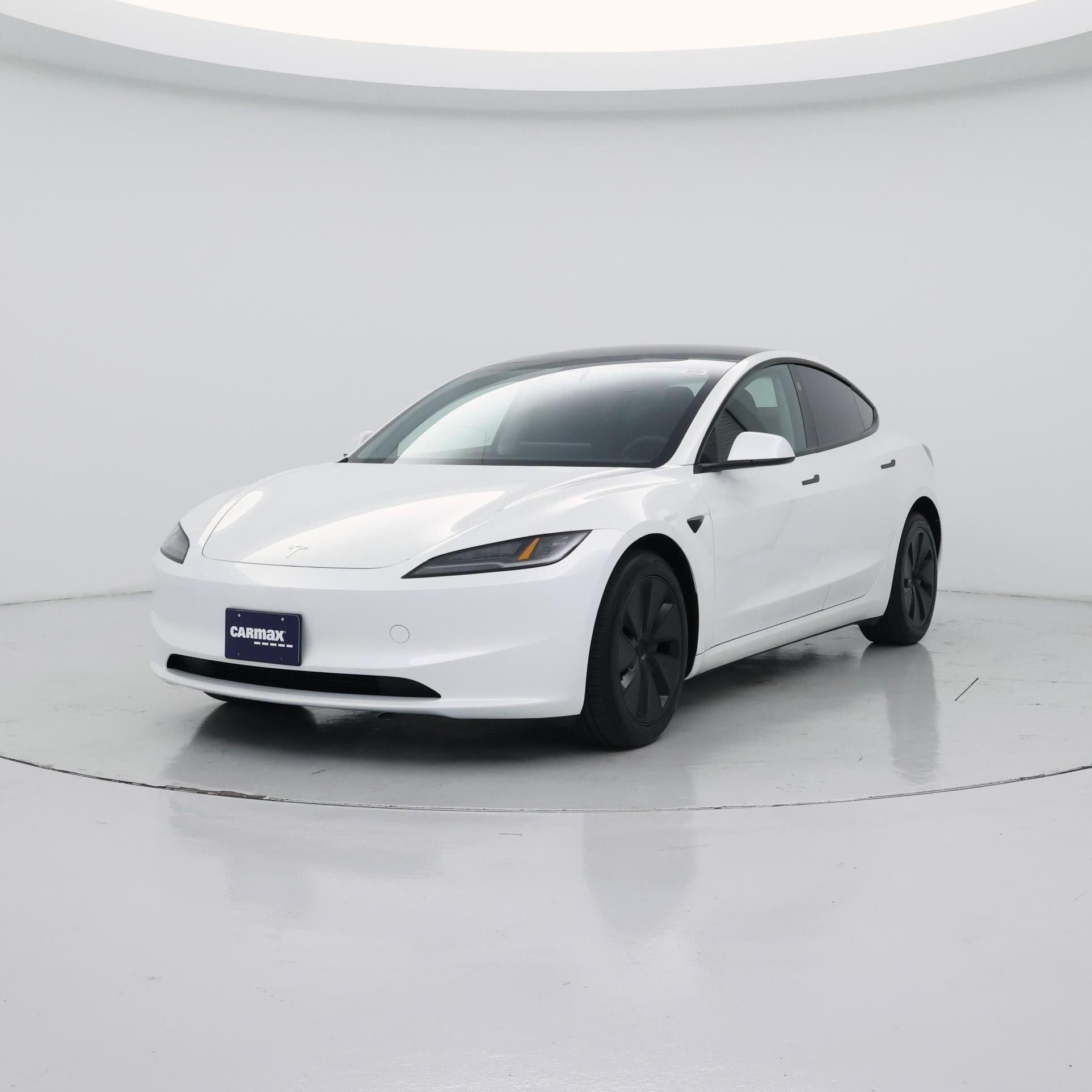 Thumbnail: 2025 Tesla Model 3 - 4