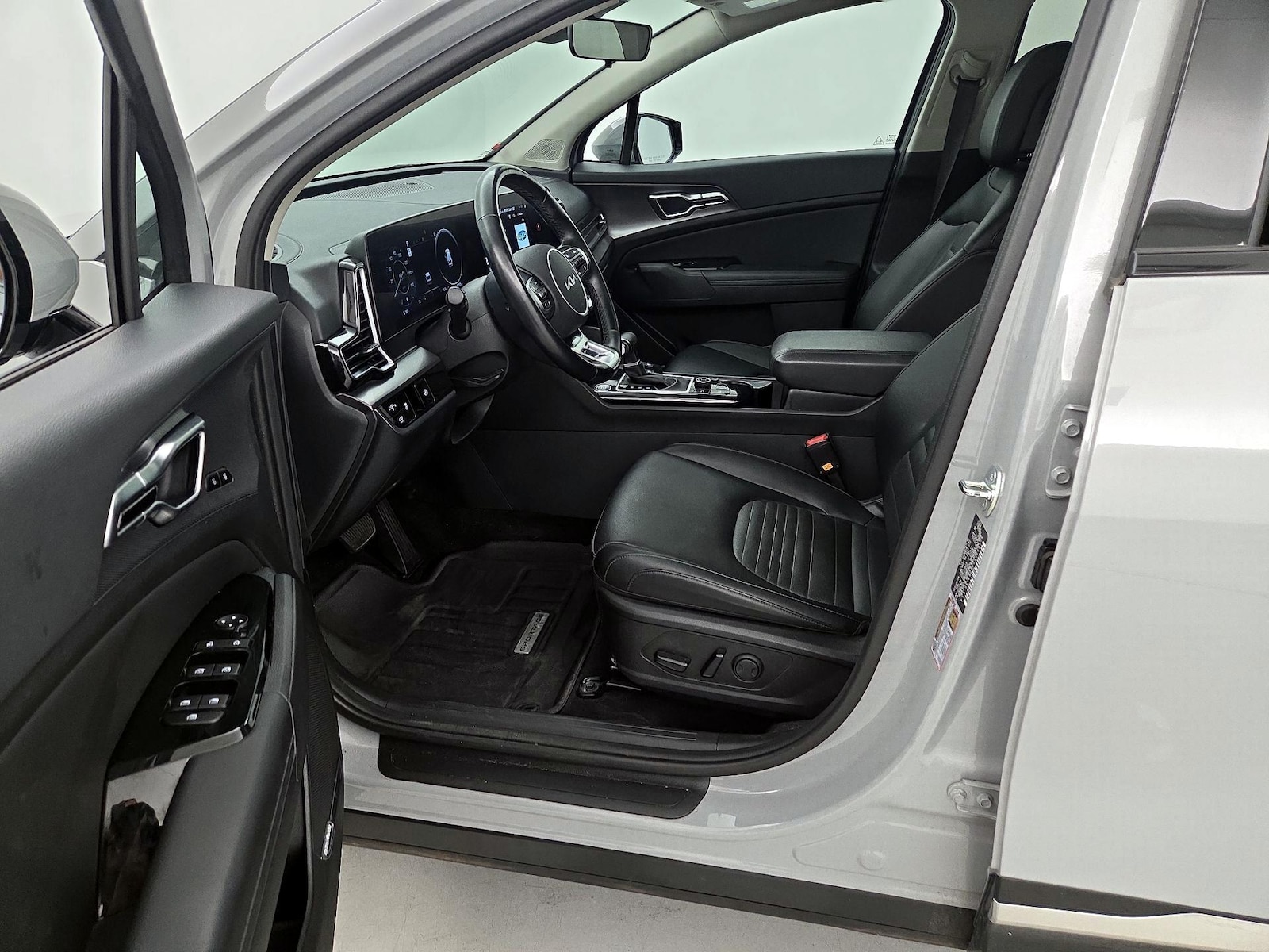 2025 Kia Sportage SX Prestige - Photo 12