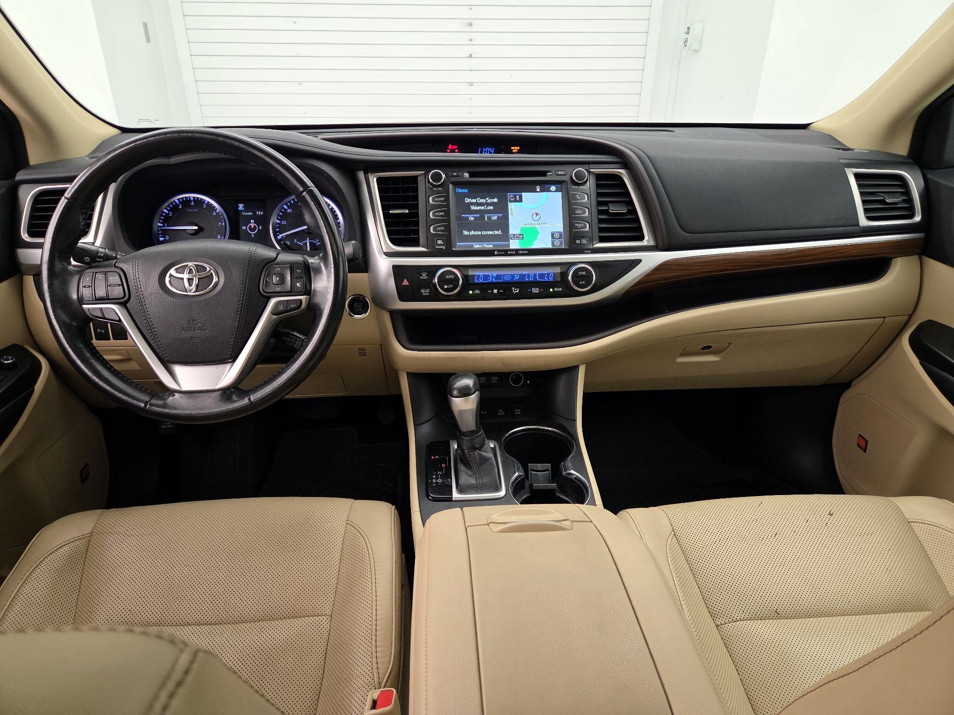 Thumbnail: 2018 Toyota Highlander - 9
