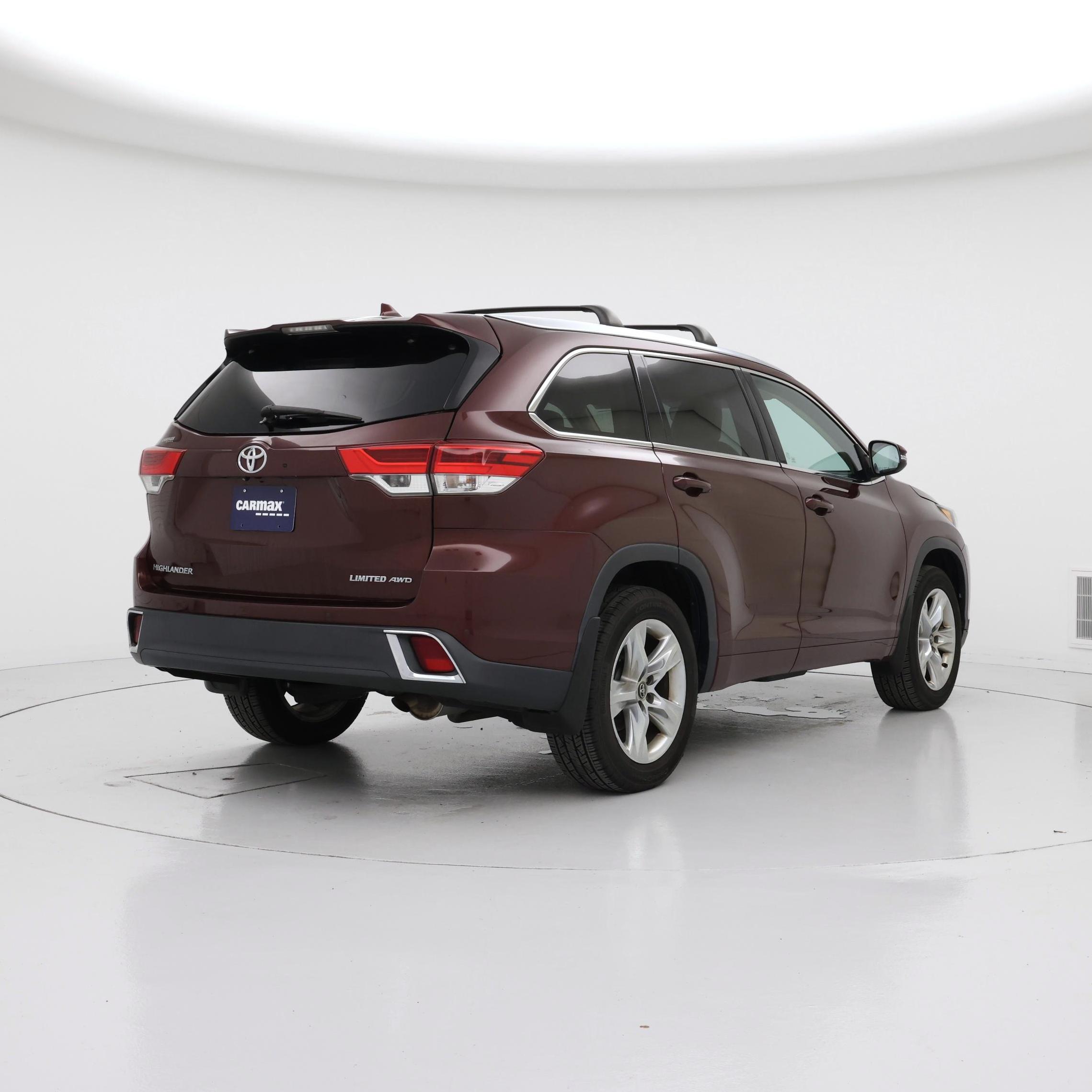 Thumbnail: 2018 Toyota Highlander - 8