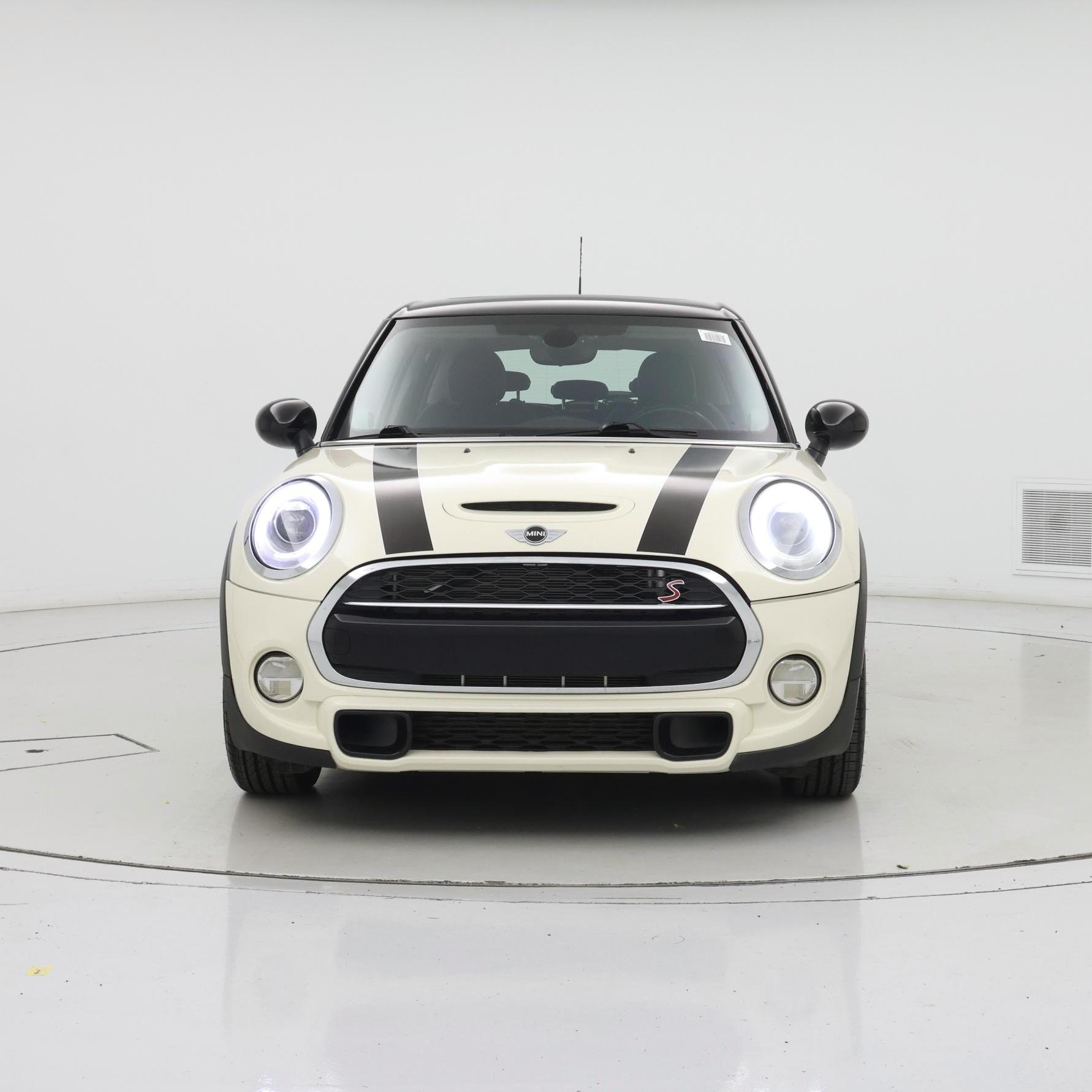 Thumbnail: 2015 MINI Cooper Hardtop - 5