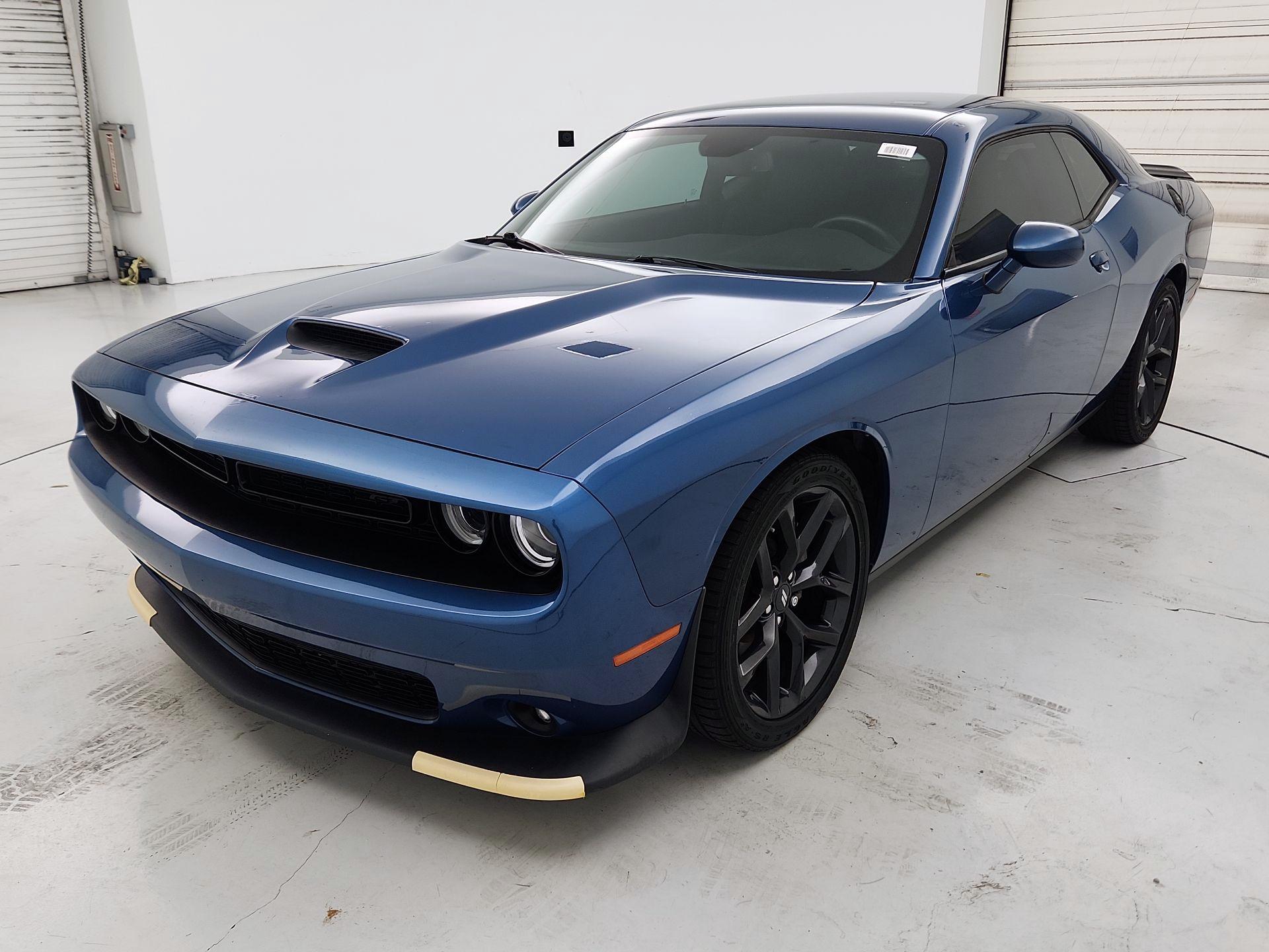Thumbnail: 2022 Dodge Challenger - 3
