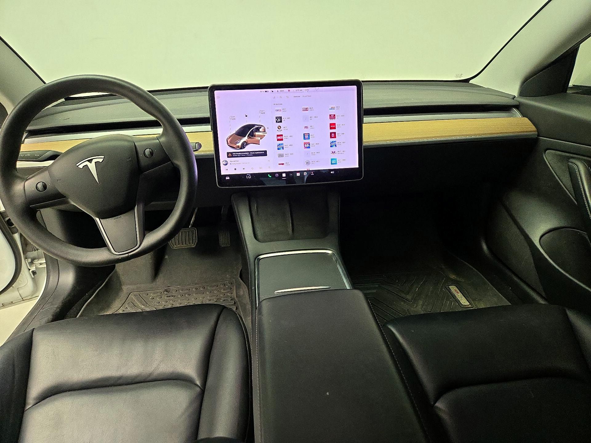 Thumbnail: 2021 Tesla Model 3 - 9