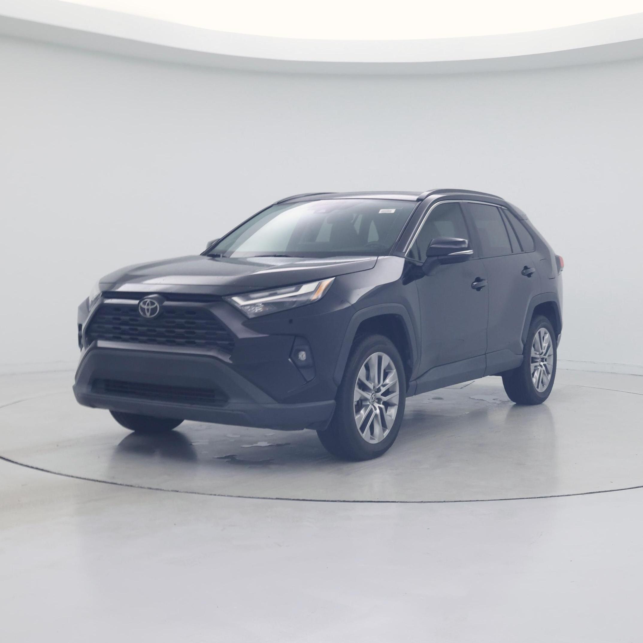 Thumbnail: 2023 Toyota RAV4 - 4